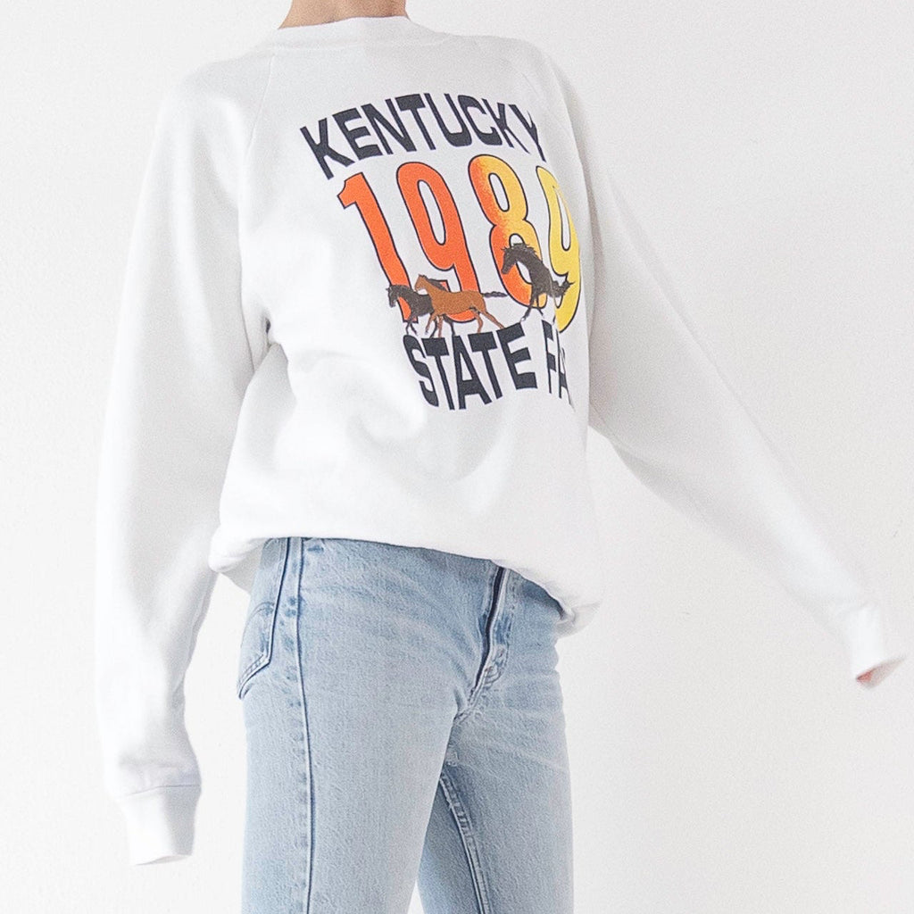 Gr. L Fruit of the Loom Sweater Crewneck 80s Vintage Made in USA