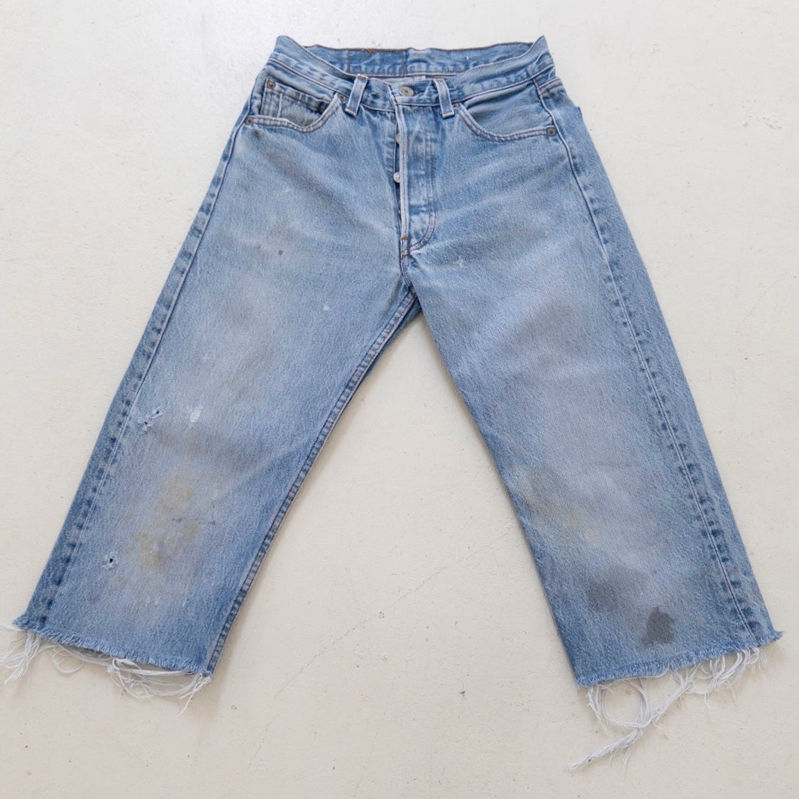 W25 -26 Levis 501 Shorts| Capri Cutoffs | 70s 80s Vintage Made in USA