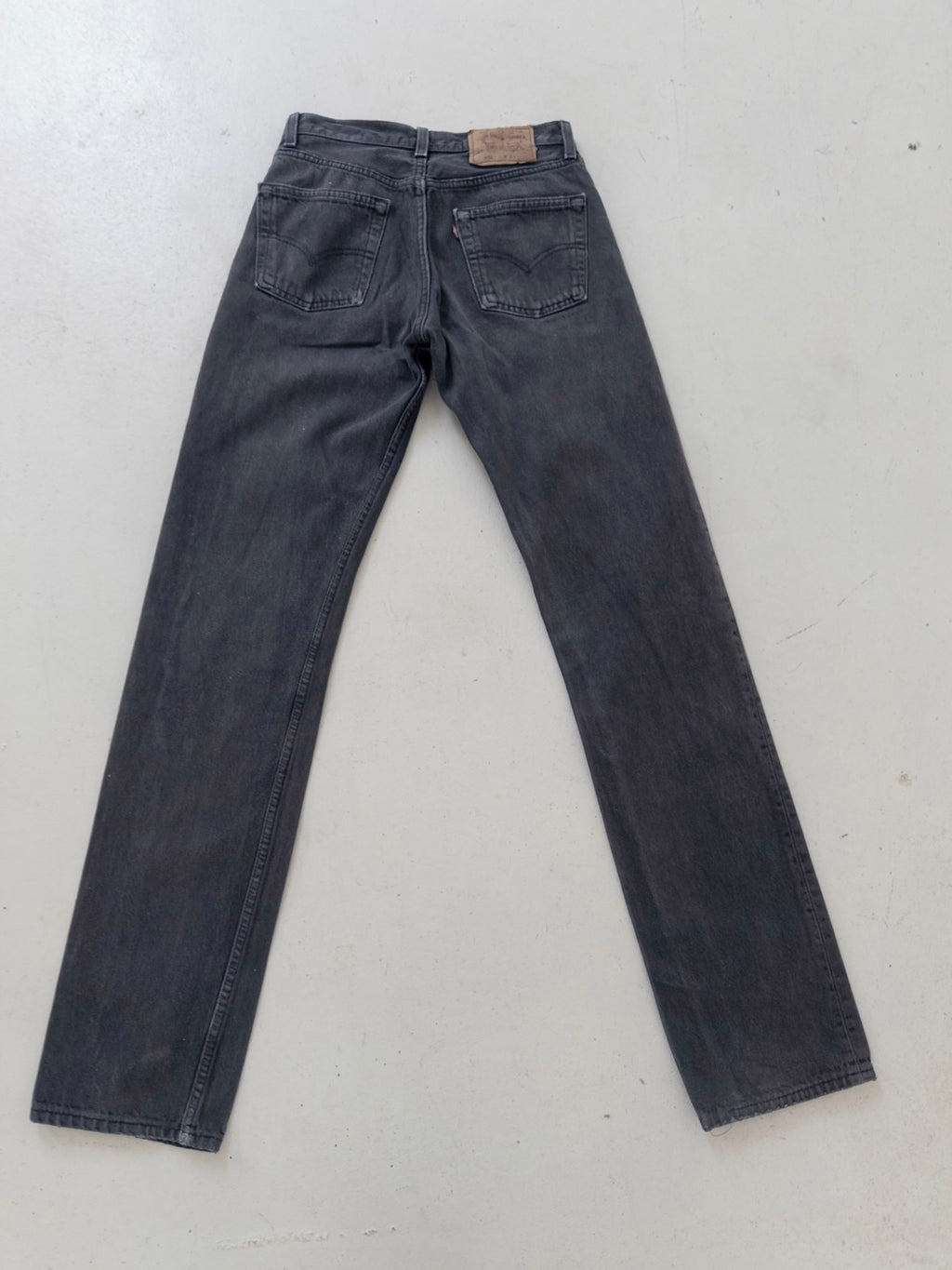 W25 L34 Levis 501 90s Vintage Made in USA