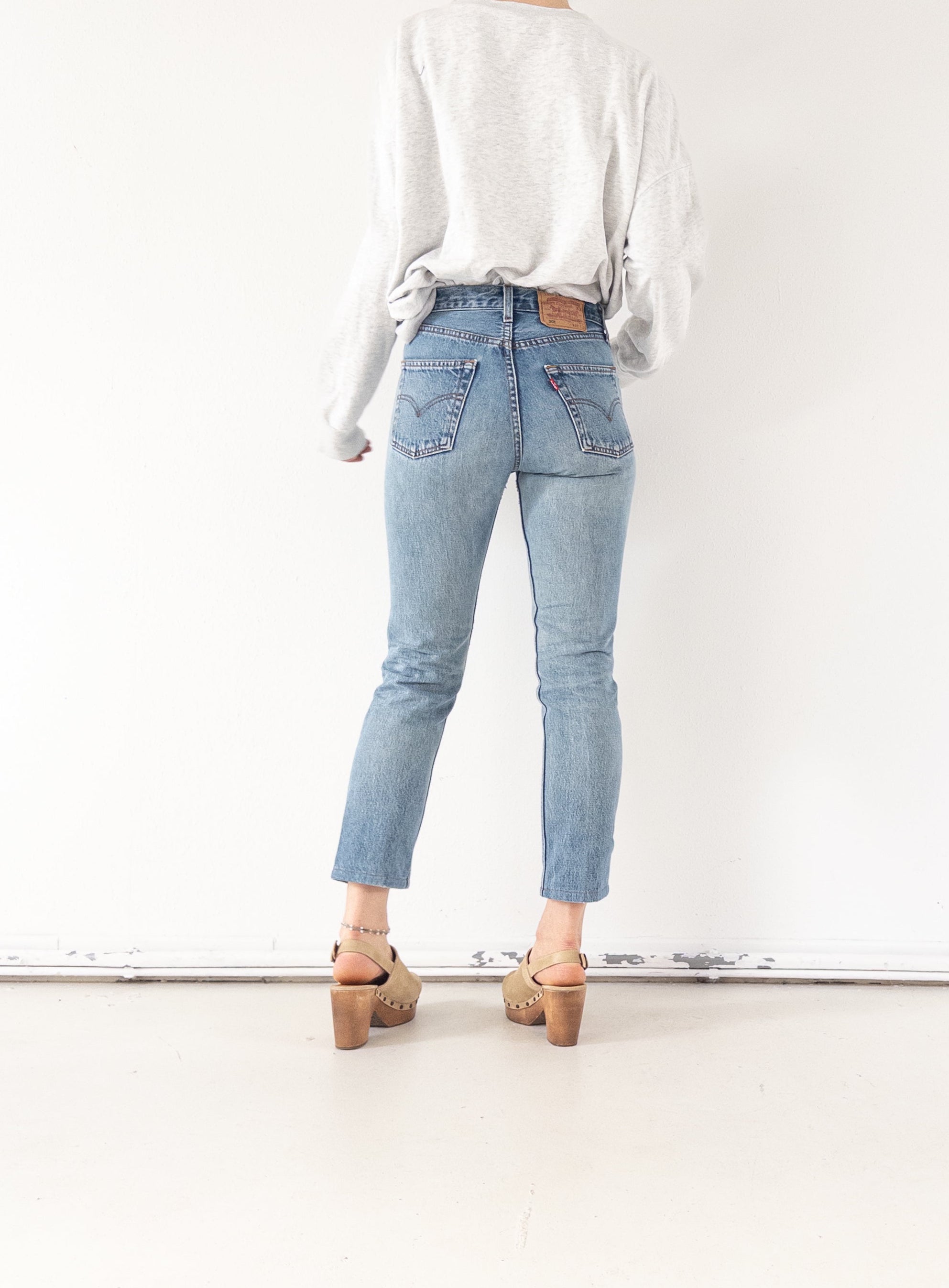 Gr. 25 Levis 501 90s Vintage Made in Poland Reworked