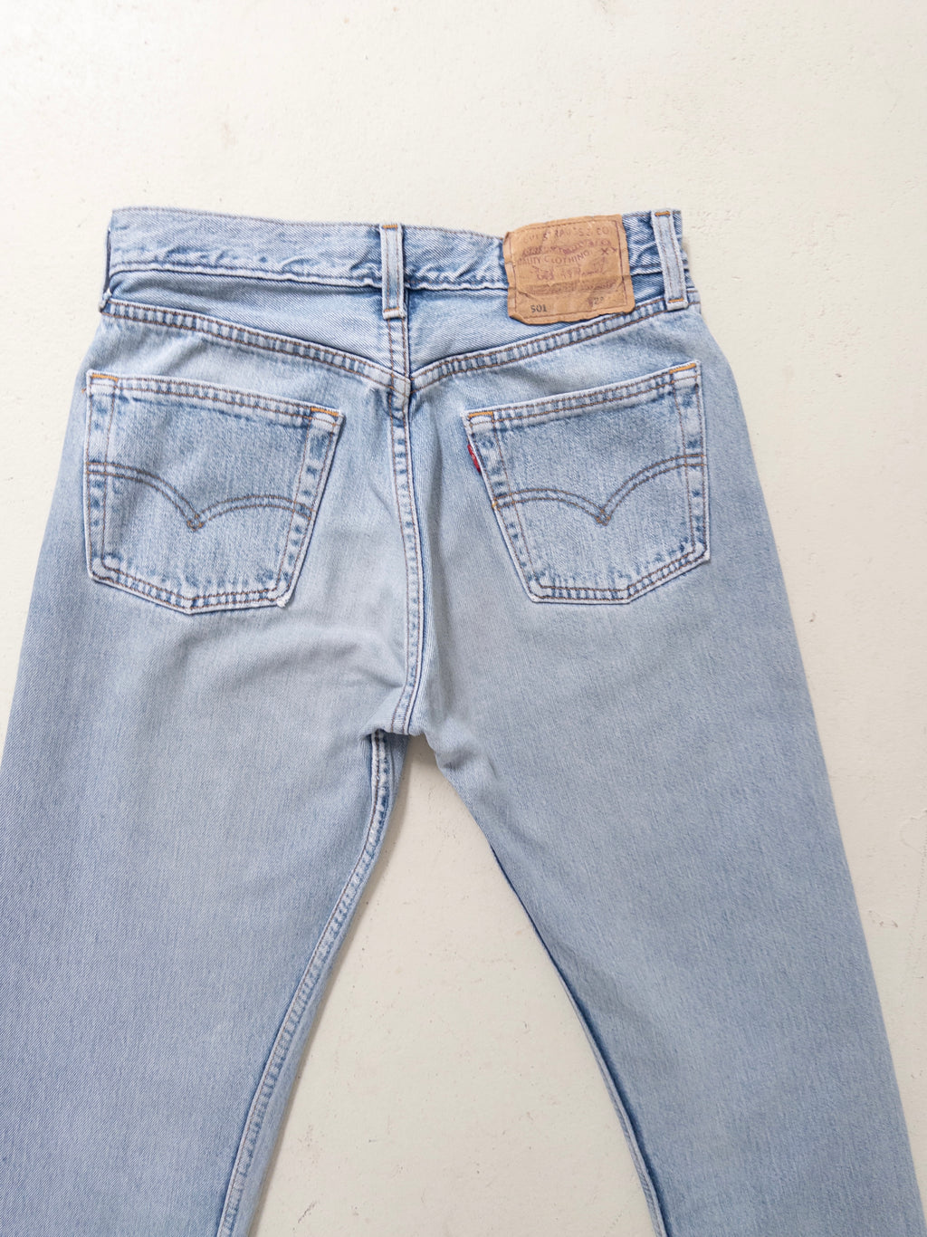 W26 L32 Levis 501 90s Vintage Made in UK