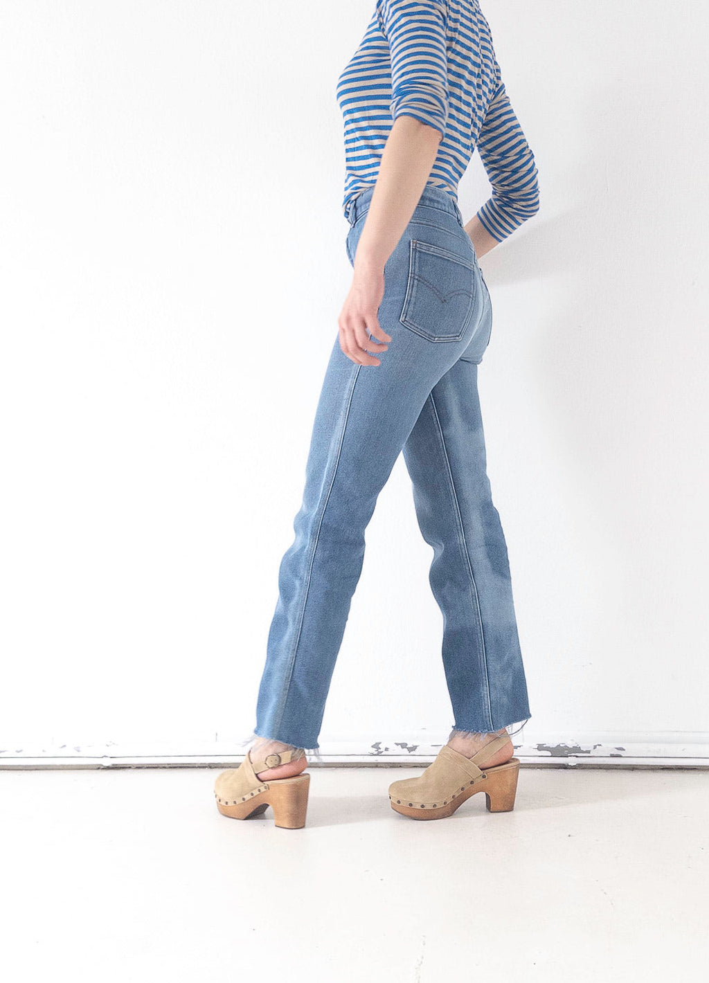 W26 - 27 L30 Levis Cropped Schlaghose 70s Vintage Made in USA
