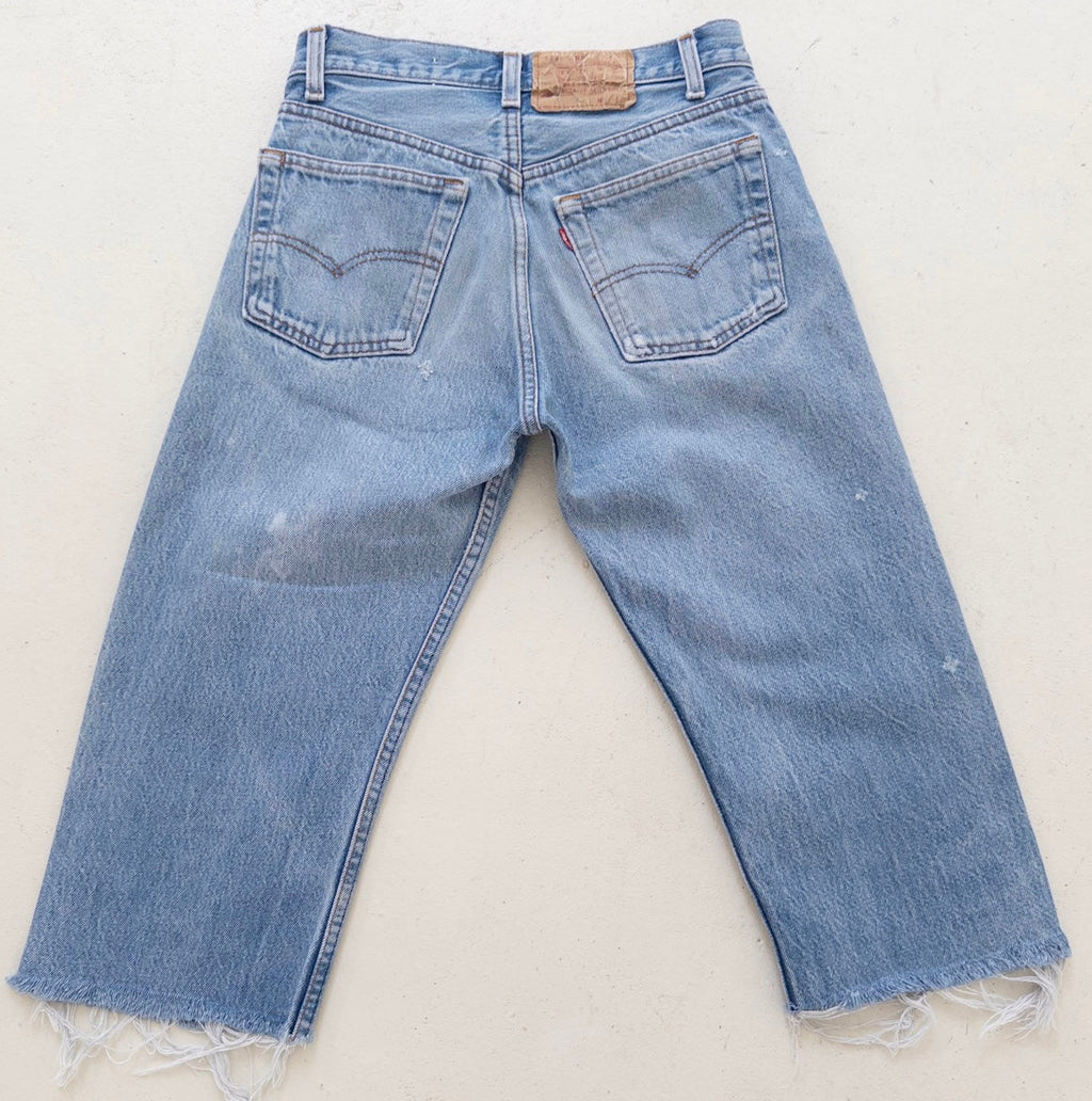 W25 -26 Levis 501 Shorts| Capri Cutoffs | 70s 80s Vintage Made in USA
