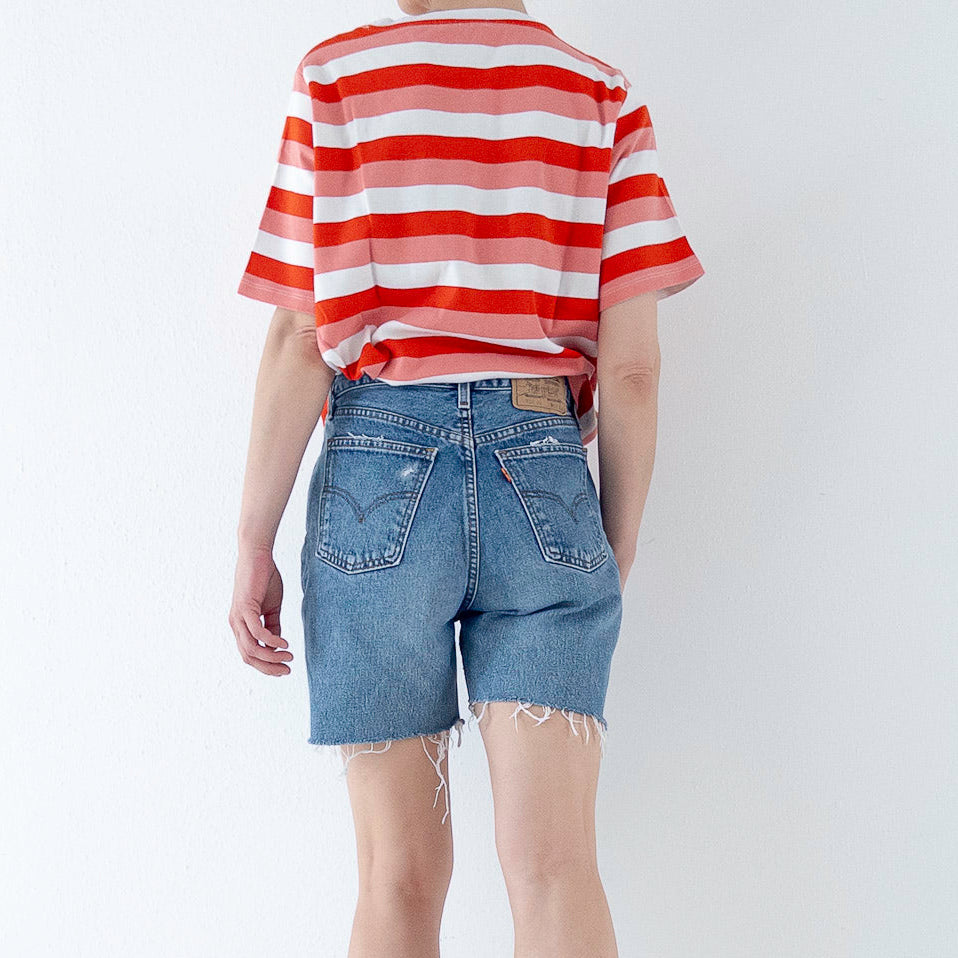 W29 -30 Levis 881 Boyfriend Shorts| Cutoffs | 90s Vintage Made in Belgium