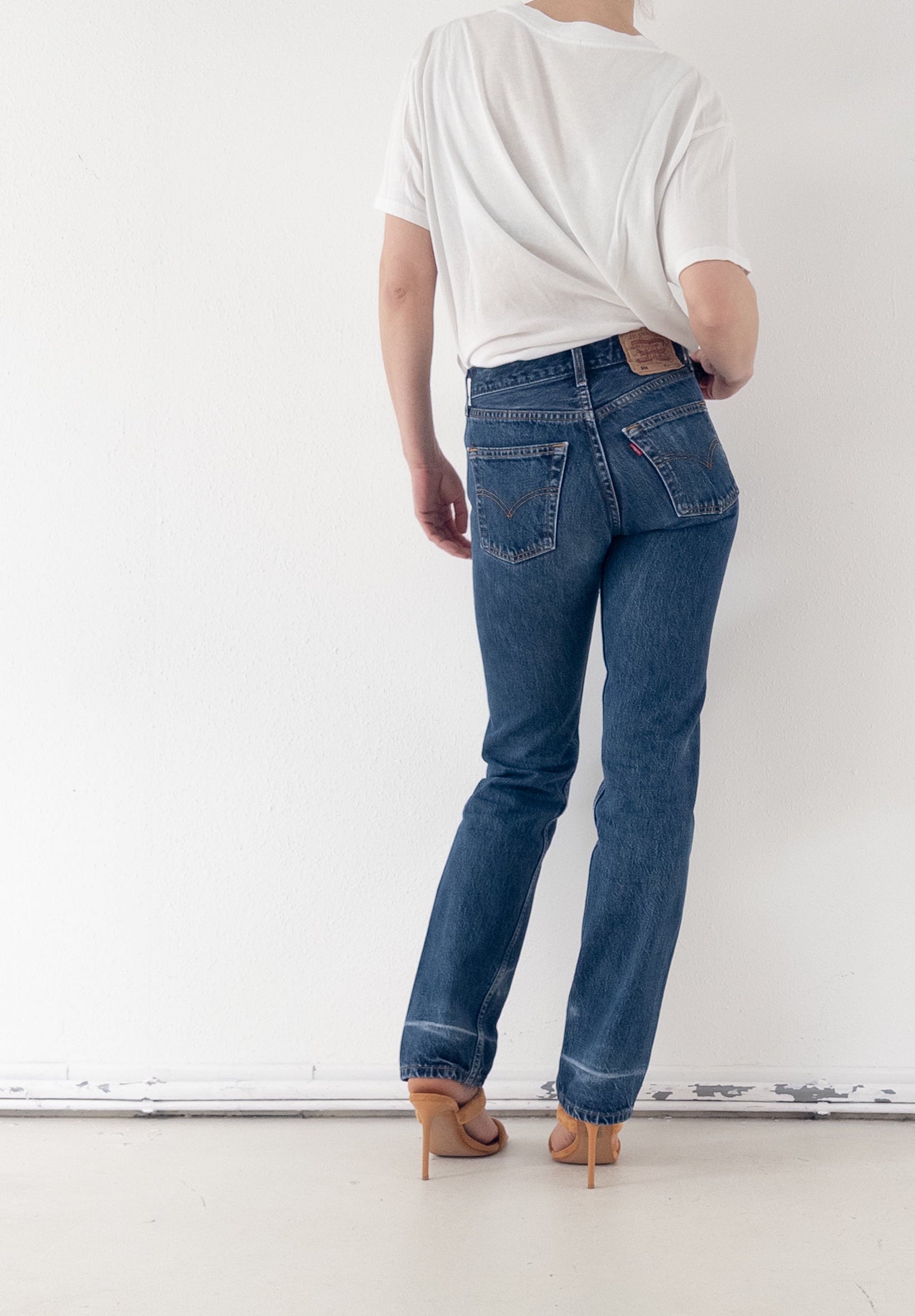 W26 Levis 501 90s Vintage