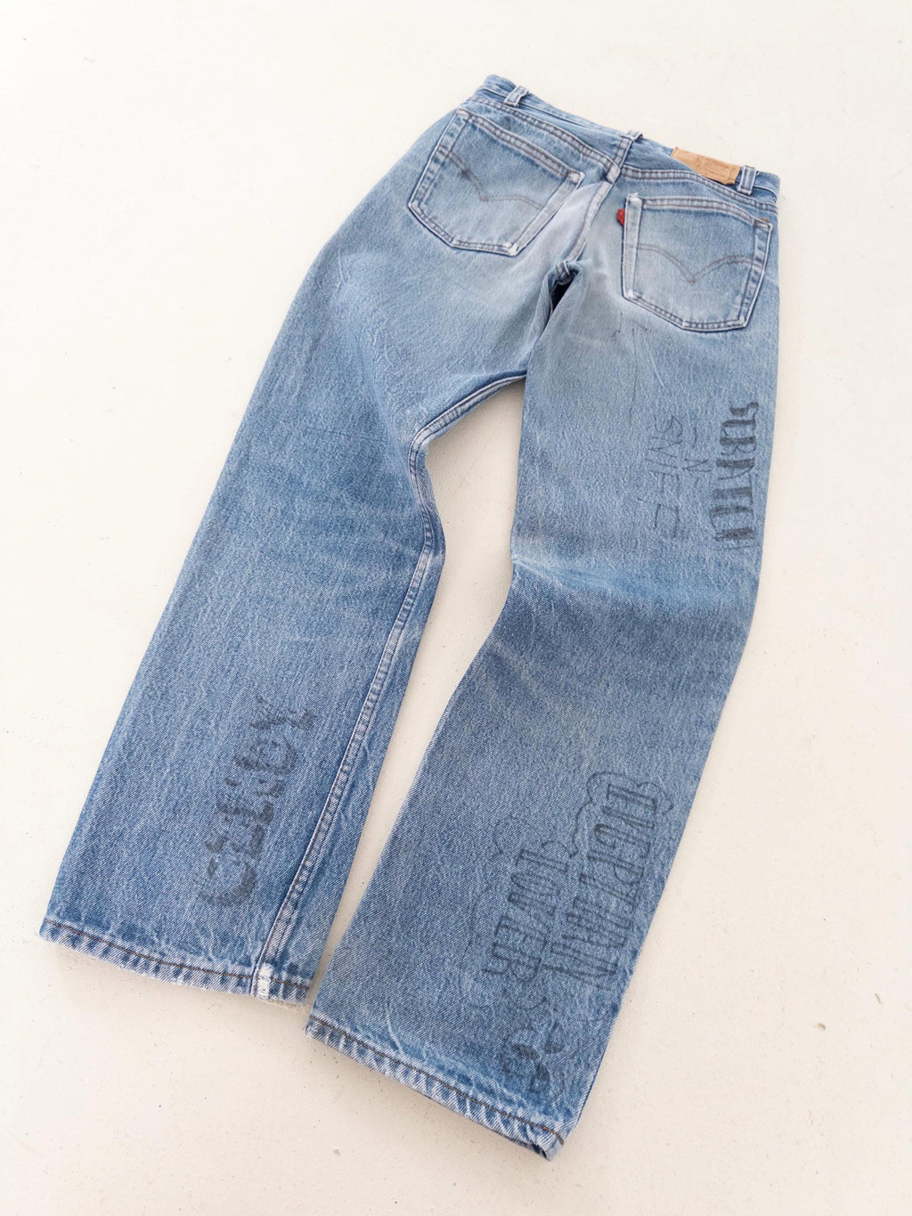 Gr. 24 80s Vintage Levis 701 Made in USA