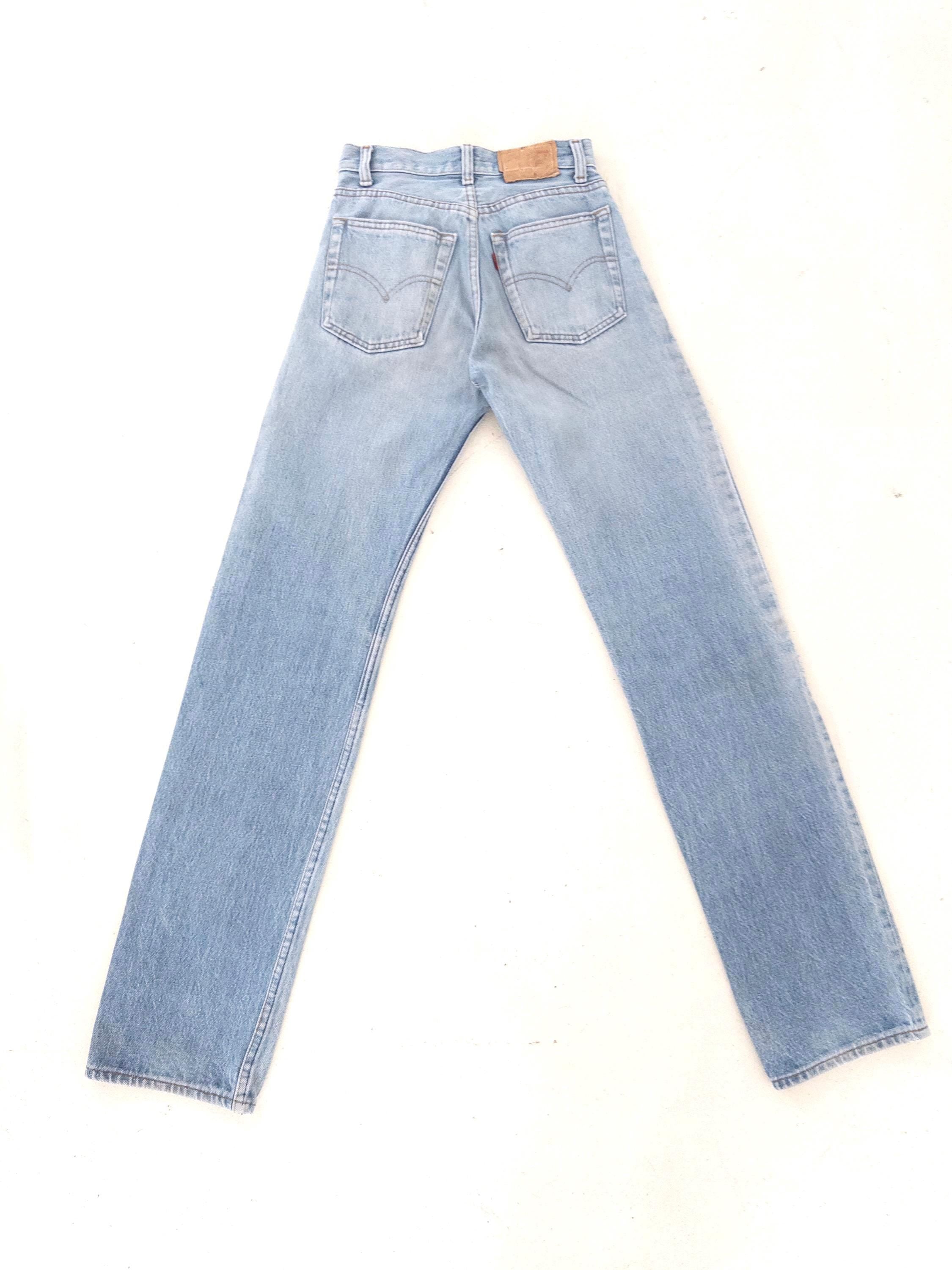 Gr. 22 - 23 Vintage Levis 701 Made in USA