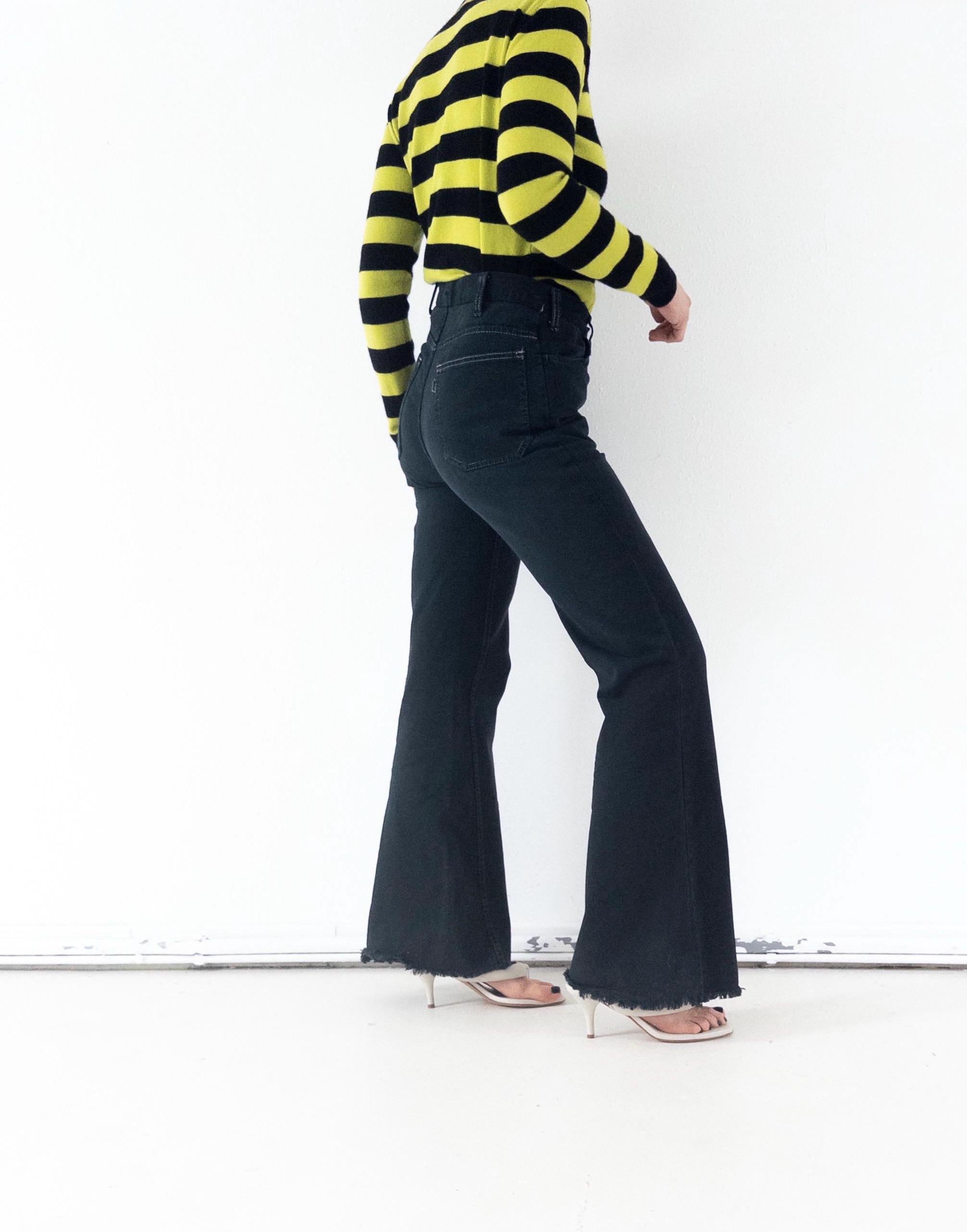 Gr. 28 BIG E 70s Vintage Levis Bellbottoms Made in Belgium