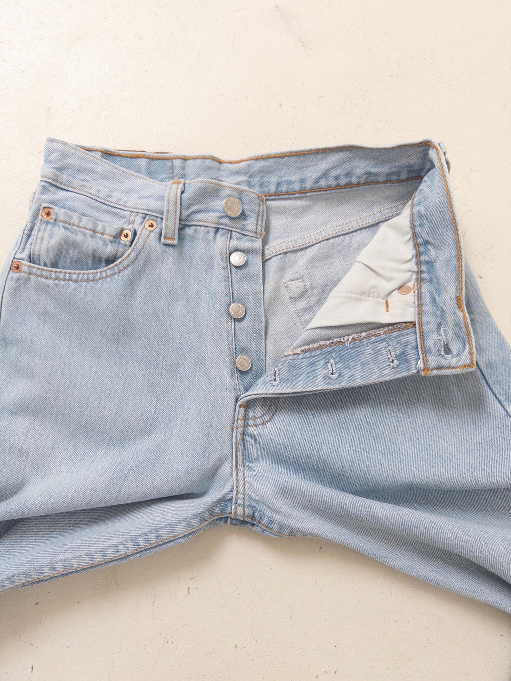 Gr. 26 Levis 501 90s Vintage Made in UK