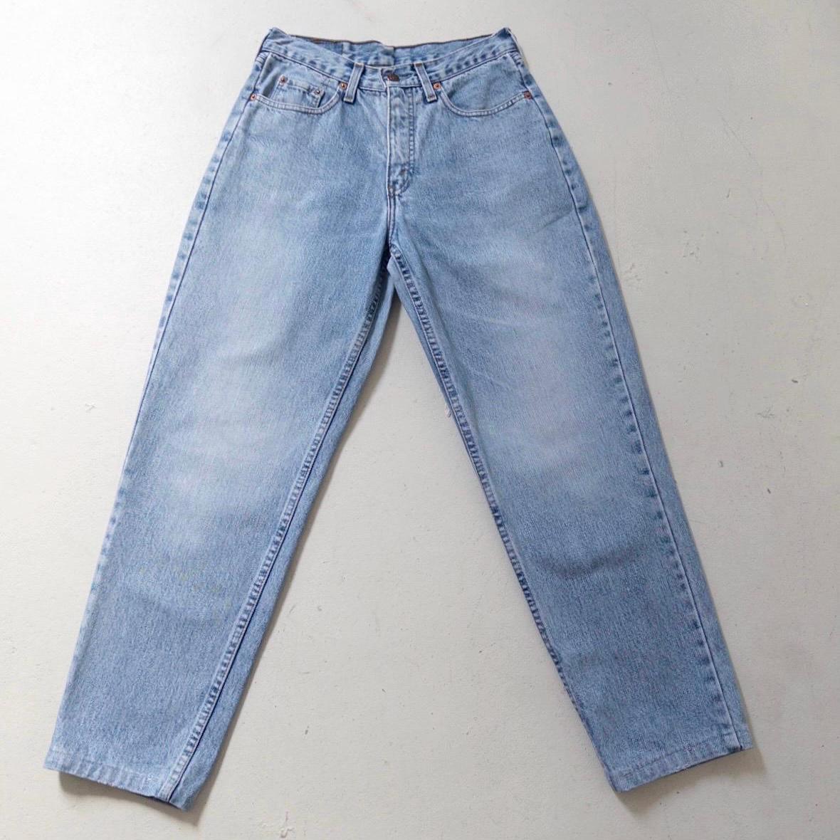 W27 L29 Levis 626 90s Vintage Made in Spain