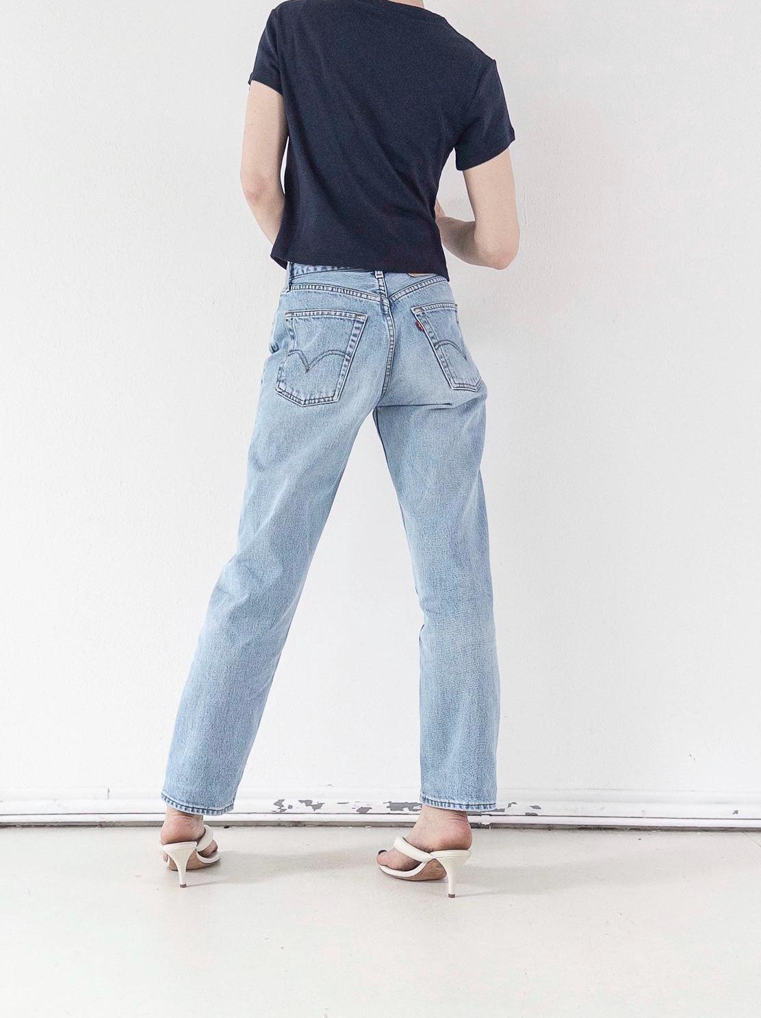 W26 L30 Levis 537 90s Vintage Made in Spain