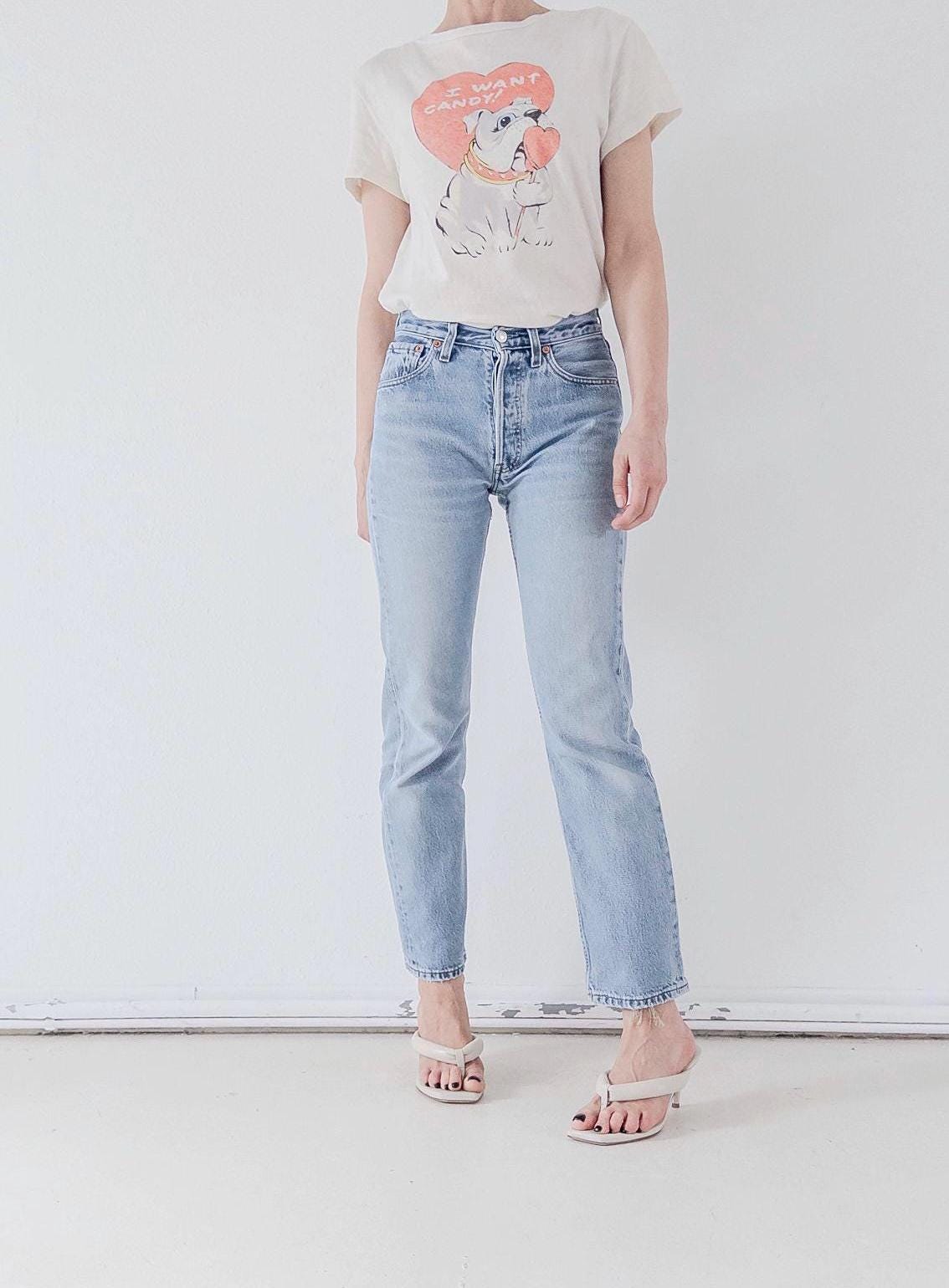 Vintage Levis 501 W26 L30 | 2002 Made in Poland | Button Fly 00s Vintage | Lightblue Mid Waist Jeans Damen Denim