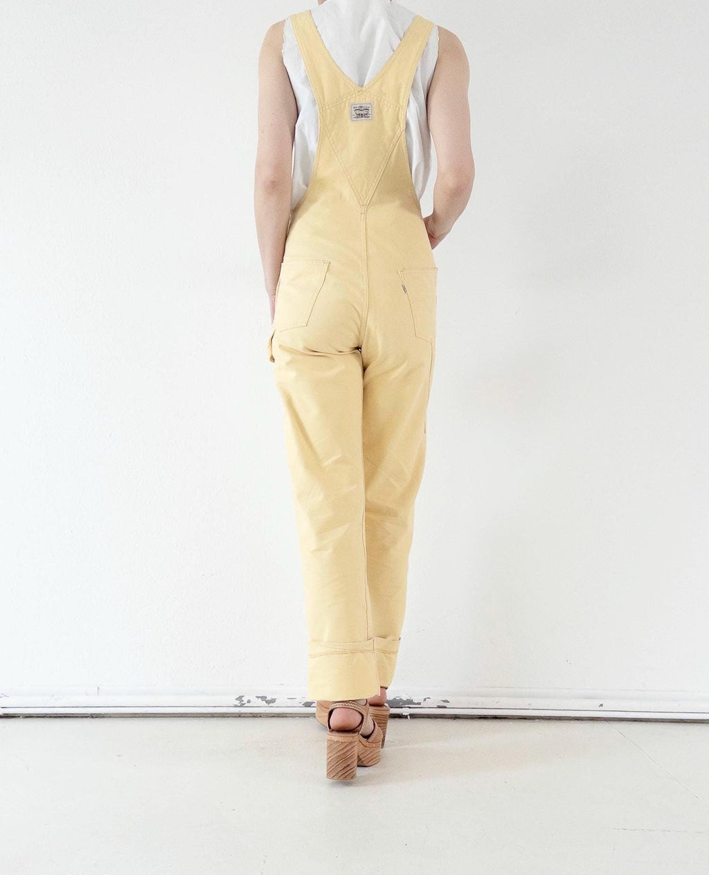Vintage Levis Latzhose 1979 Made in UK XS W25 | Carpenter Dungarees | White Tab Overall Workwear | 70s Yellow Denim