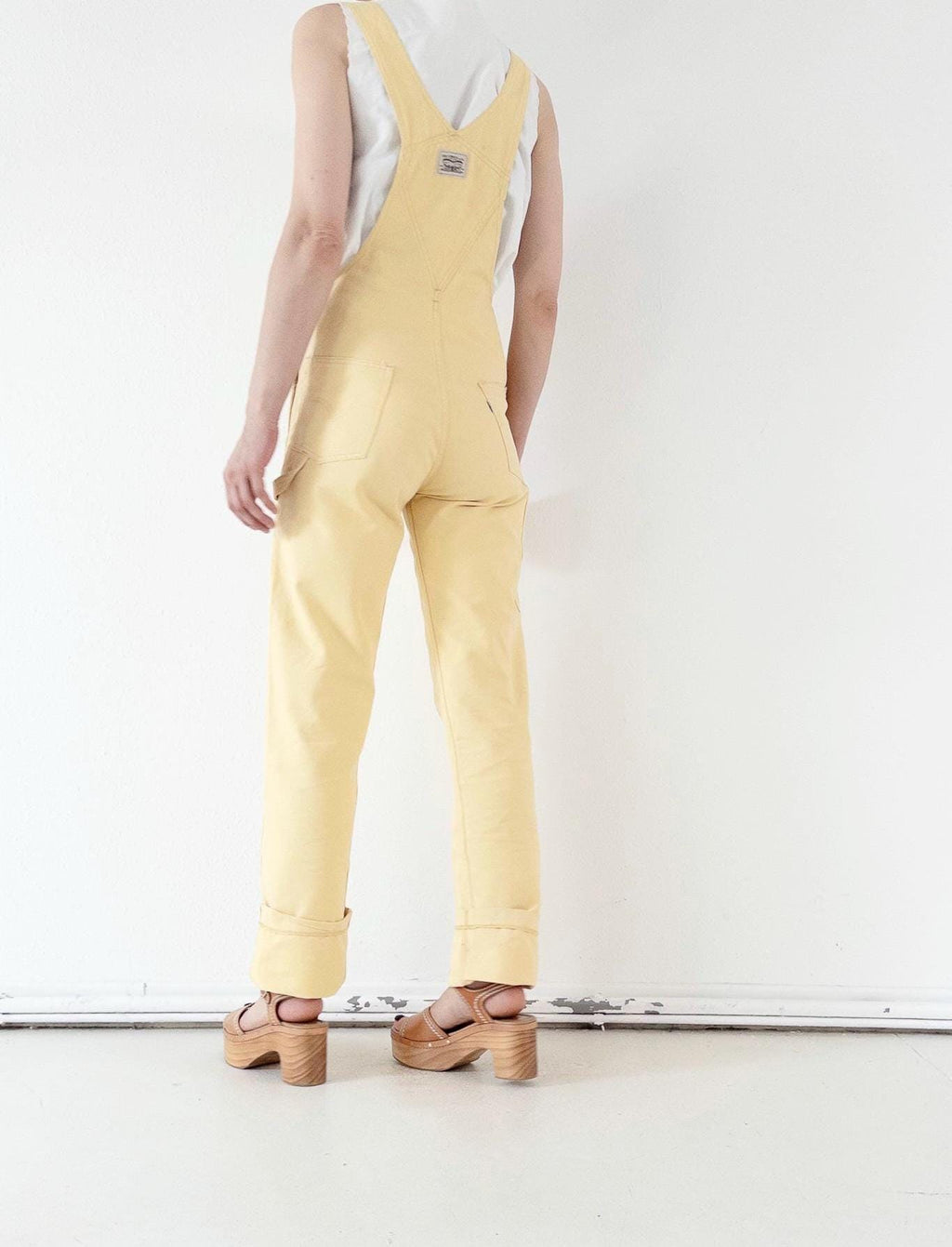 Vintage Levis Latzhose 1979 Made in UK XS W25 | Carpenter Dungarees | White Tab Overall Workwear | 70s Yellow Denim