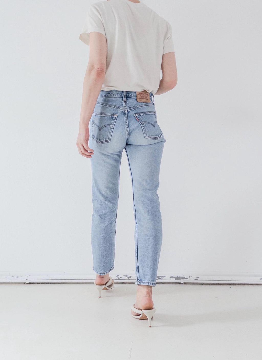 Vintage Levis 501 W26 L30 | 2002 Made in Poland | Button Fly 00s Vintage | Lightblue Mid Waist Jeans Damen Denim