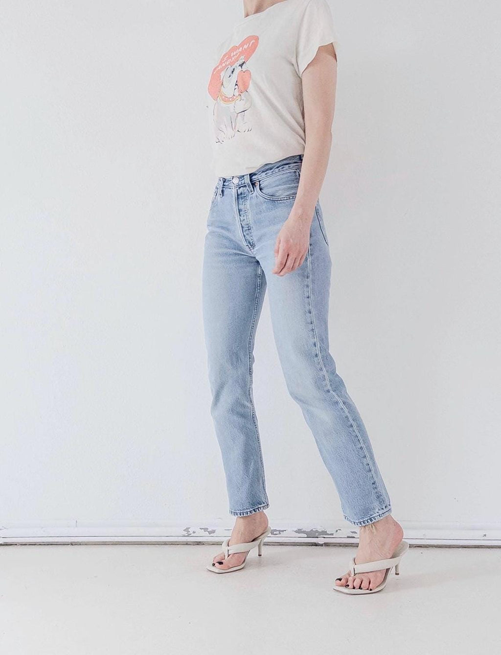 Vintage Levis 501 W26 L30 | 2002 Made in Poland | Button Fly 00s Vintage | Lightblue Mid Waist Jeans Damen Denim