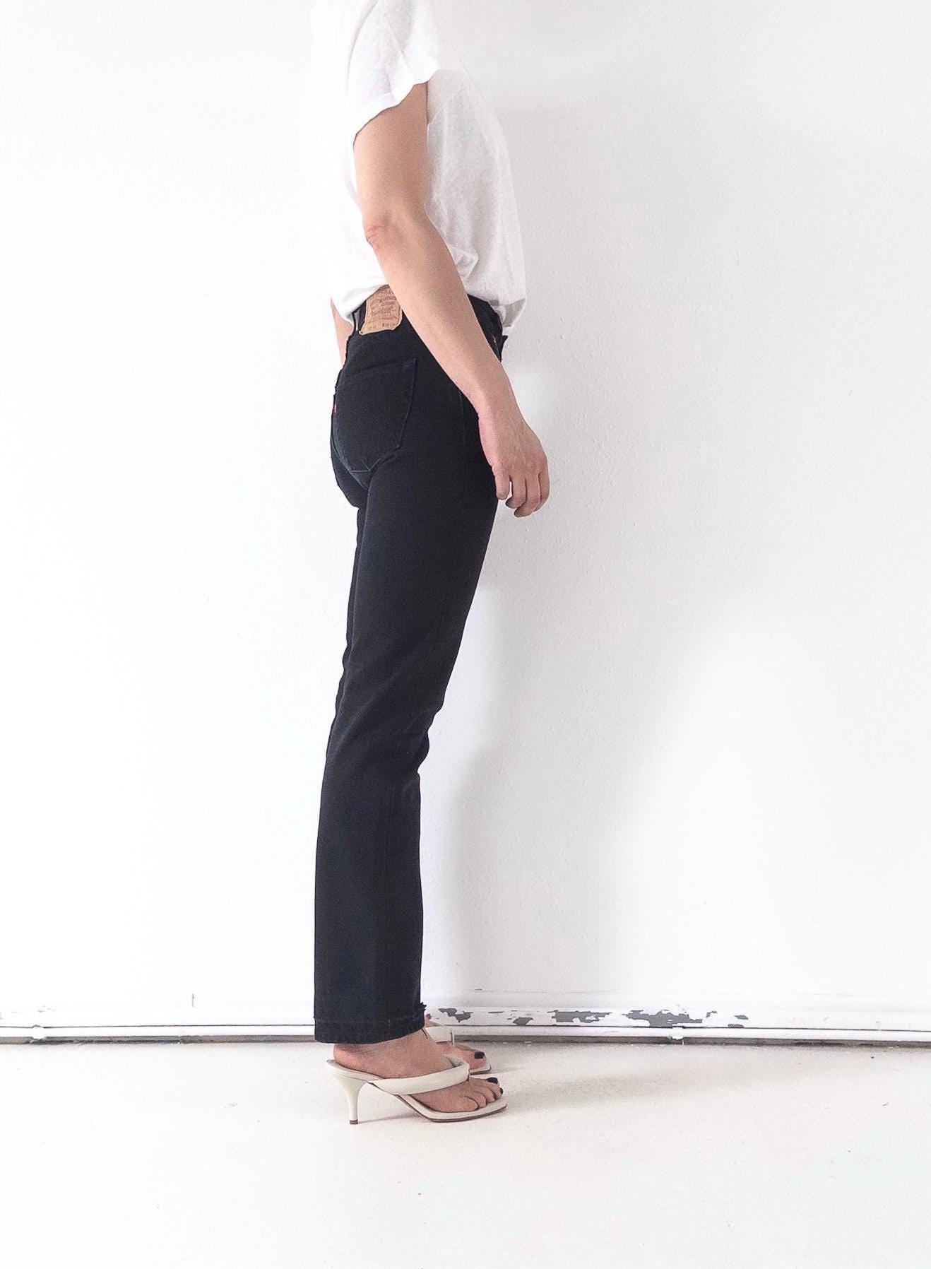 Vintage Levis 505 Jeans Damen W26 W33 | 90s Straight Denim Hose Made in USA