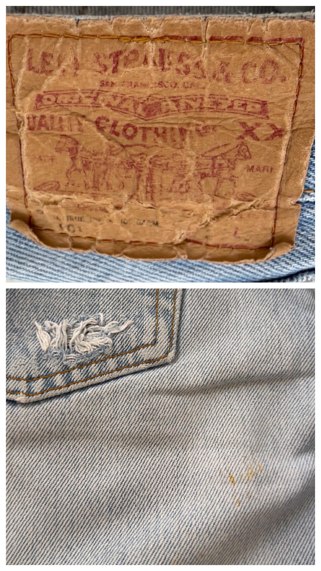 Vintage Levis 901 Jeans Damen W25 W26 | Light Blue Distressed Denim | 90s High Waist | Made in USA | Ripped & Frayed