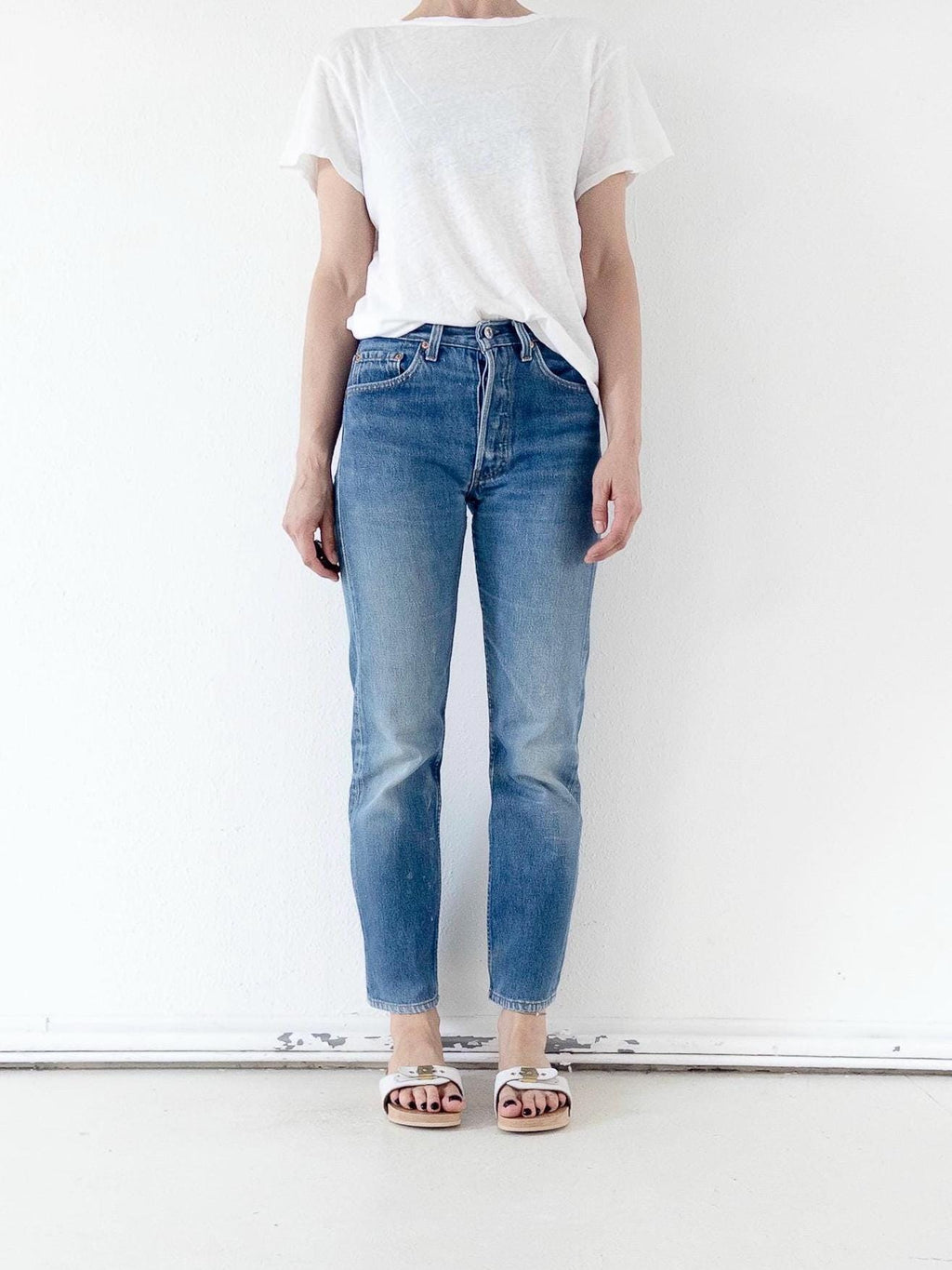 Vintage Levis 501 XX W27 L29 | 80s Denim | Made in USA | Sunfaded Jeans