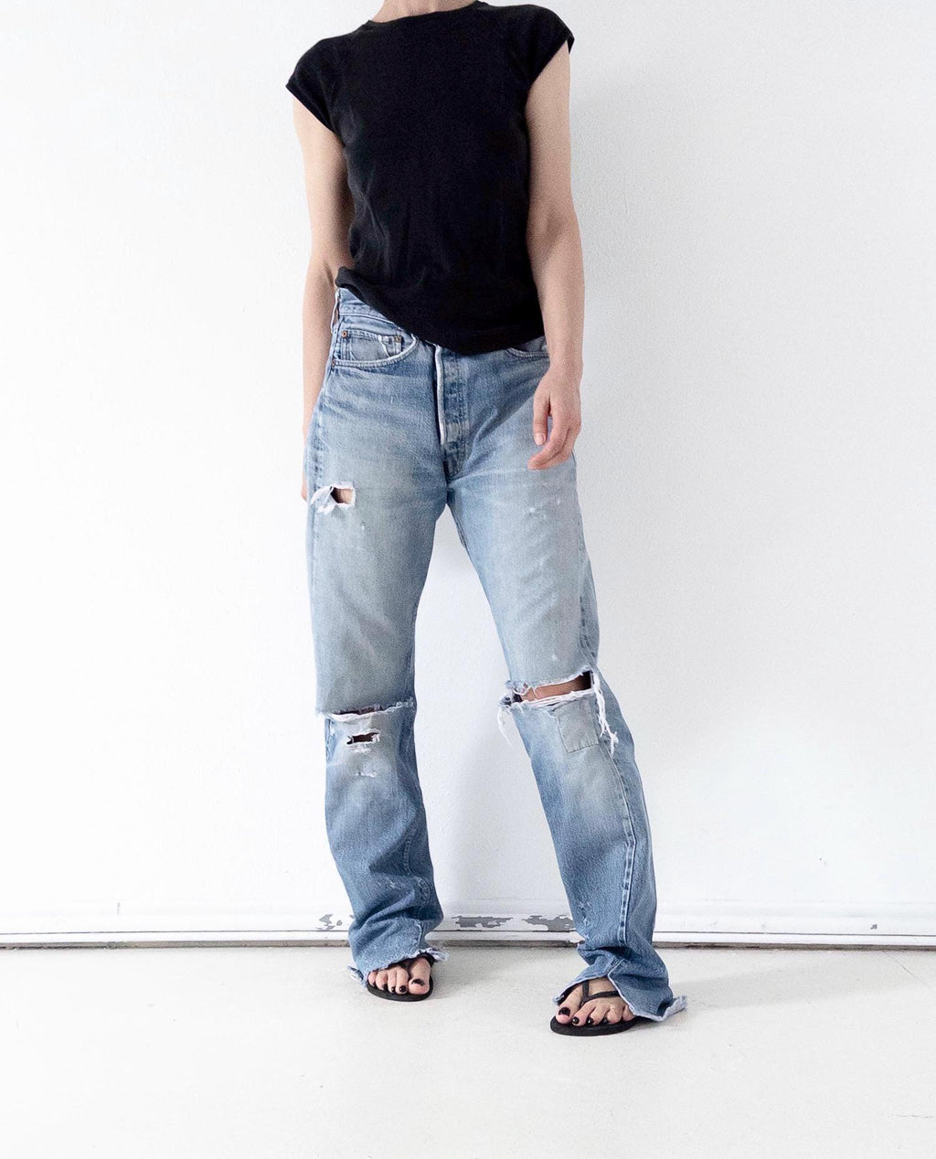 Vintage Levis 501 Selvedge Redline W33 L38 | 1978 Made in USA | Patched Distressed Jeans | Single Stitch, Button 6 | 70s Collectible Denim