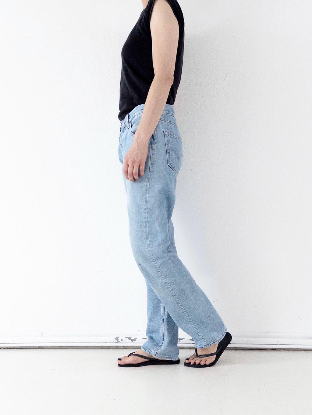 Vintage Levis 501 | W31/32 L33 | Made in USA 1997 | Paint‑Splattered Denim | 90s Boyfriend Jeans
