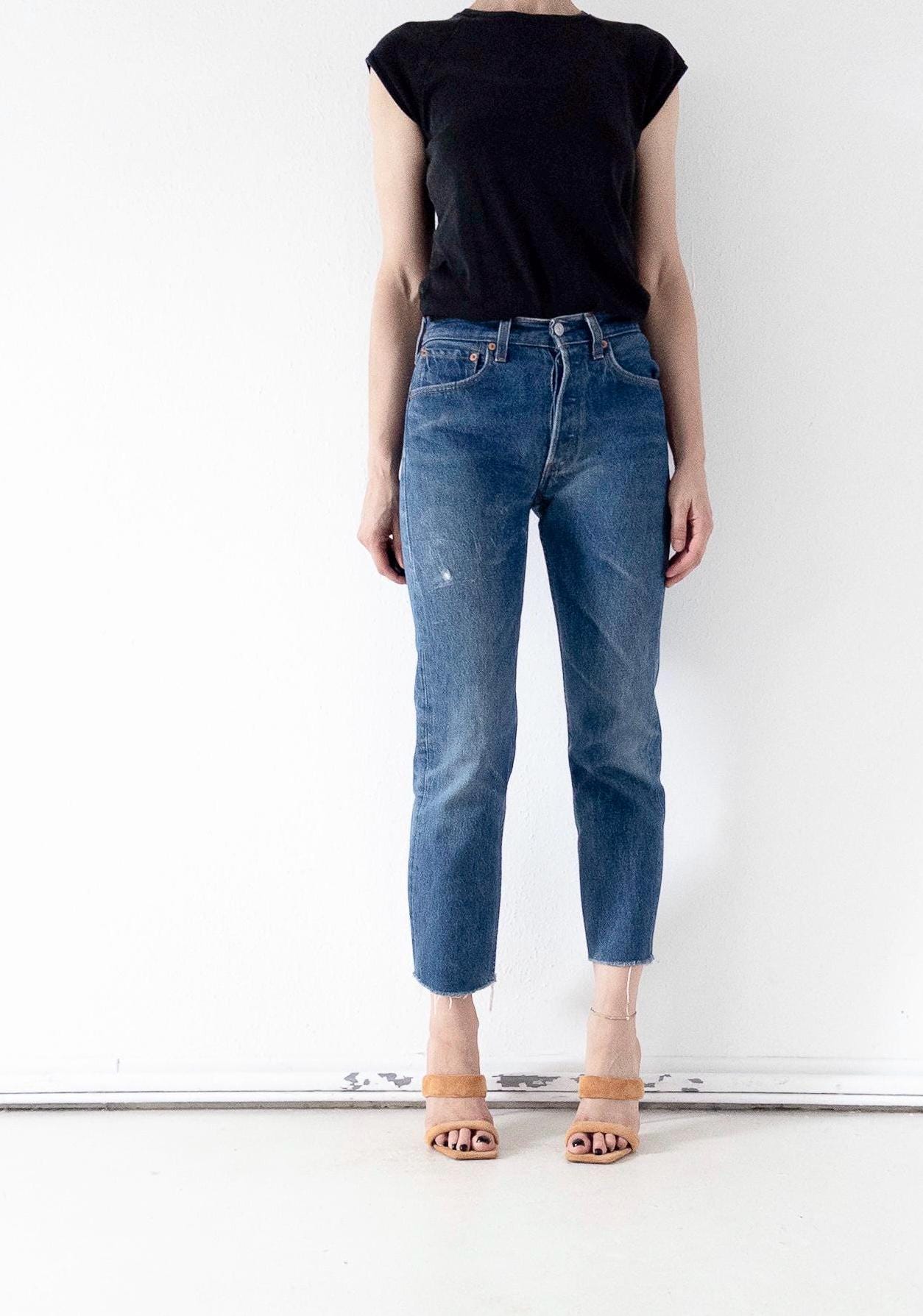 W25 W26 L28 Levis 501 90s Vintage Made in USA