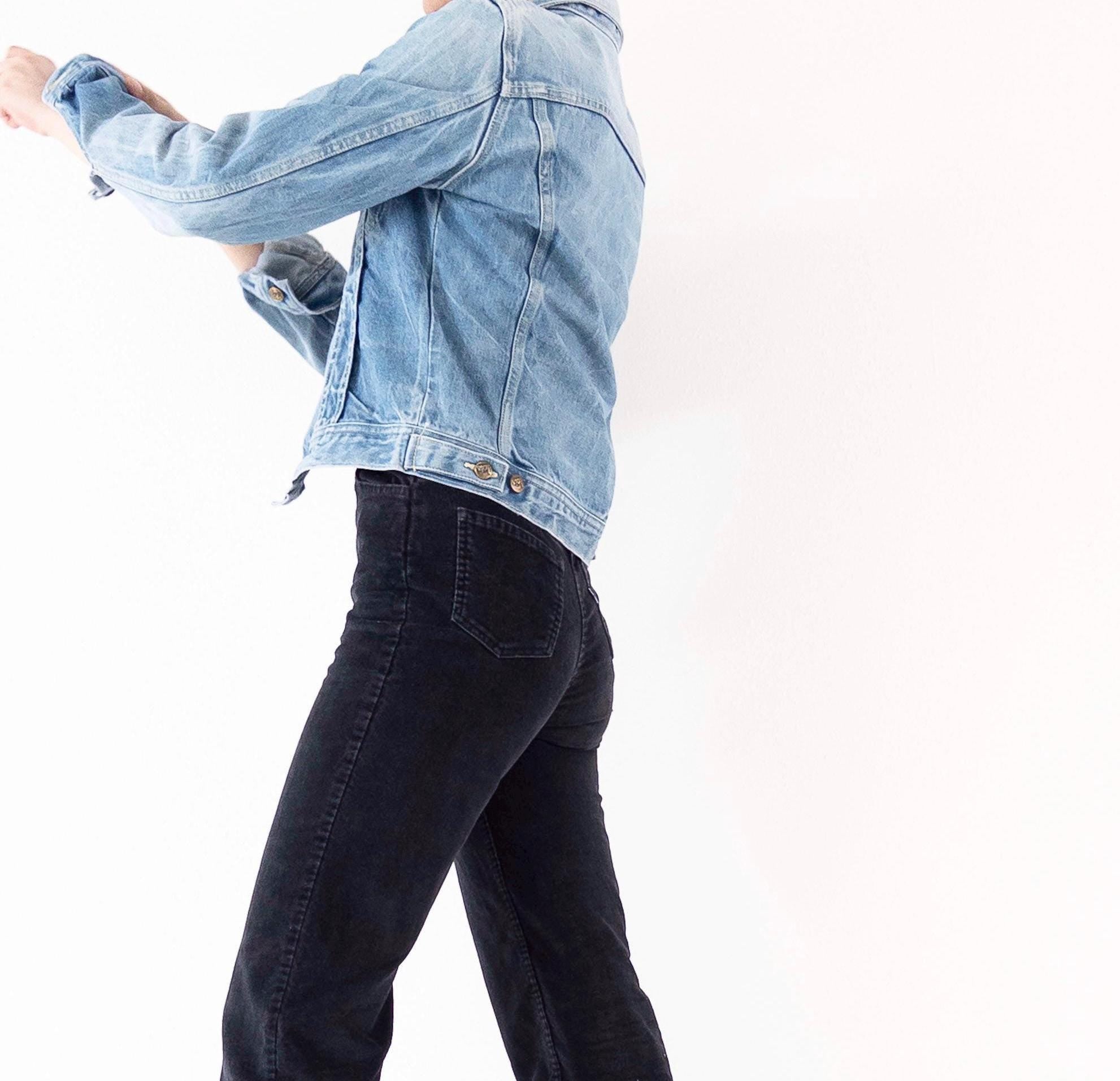 Lois Jeansjacke 70s Vintage Faded Mid to Light Blue Trucker Jacket S Made in Spain