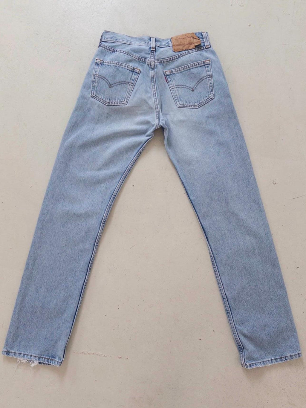 Levis 501 Jeans W28-29 L33 90s Vintage Made in USA Light Blue 501 Denim 1997