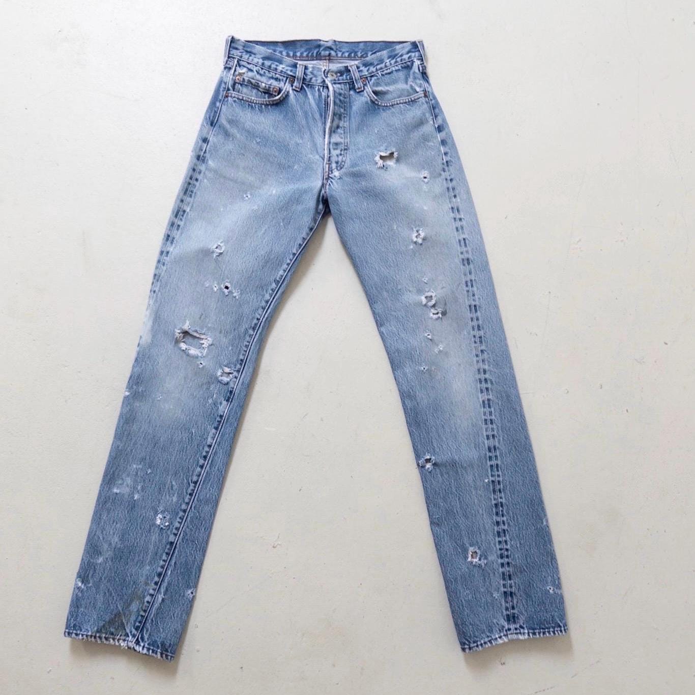 Levis 501 Selvedge Redline Jeans W28-29 L36 80s Vintage Made in USA Distressed Faded Mid Blue Denim 1982