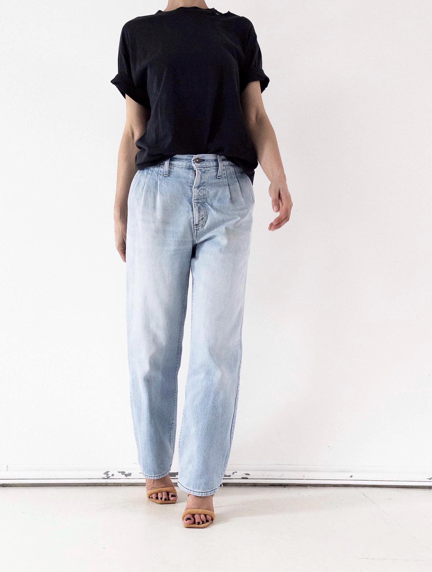Levis Jeans W28 W29 L33 Orange Tab Pleated Wide Leg Made in USA Faded Light Blue High Waist Denim Slacks