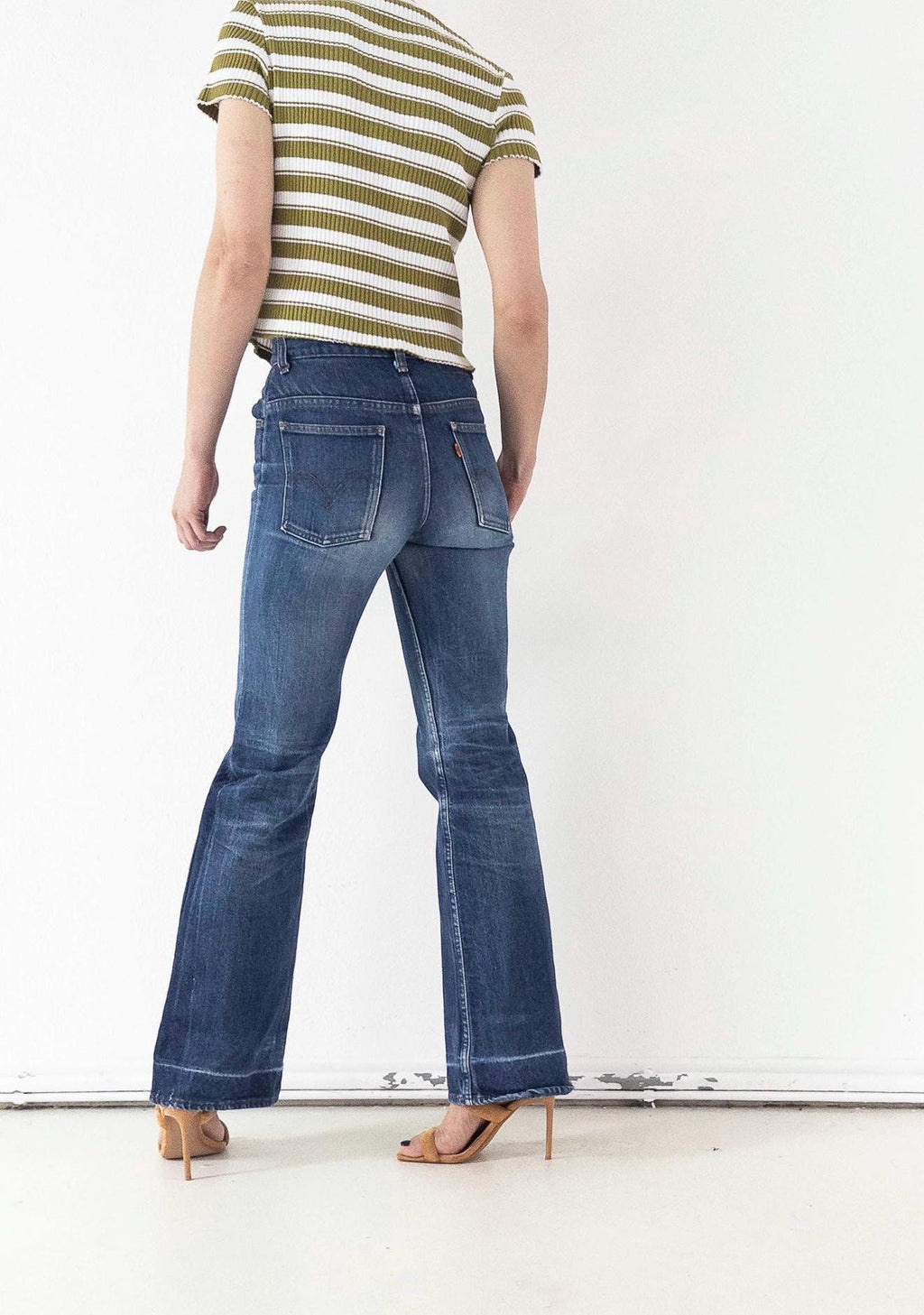 Levis Jeans Vintage 1978 622 Bell Bottoms Orange Tab Extra Wide Flare Denim W25 L35 Faded Dark Wash Distressed