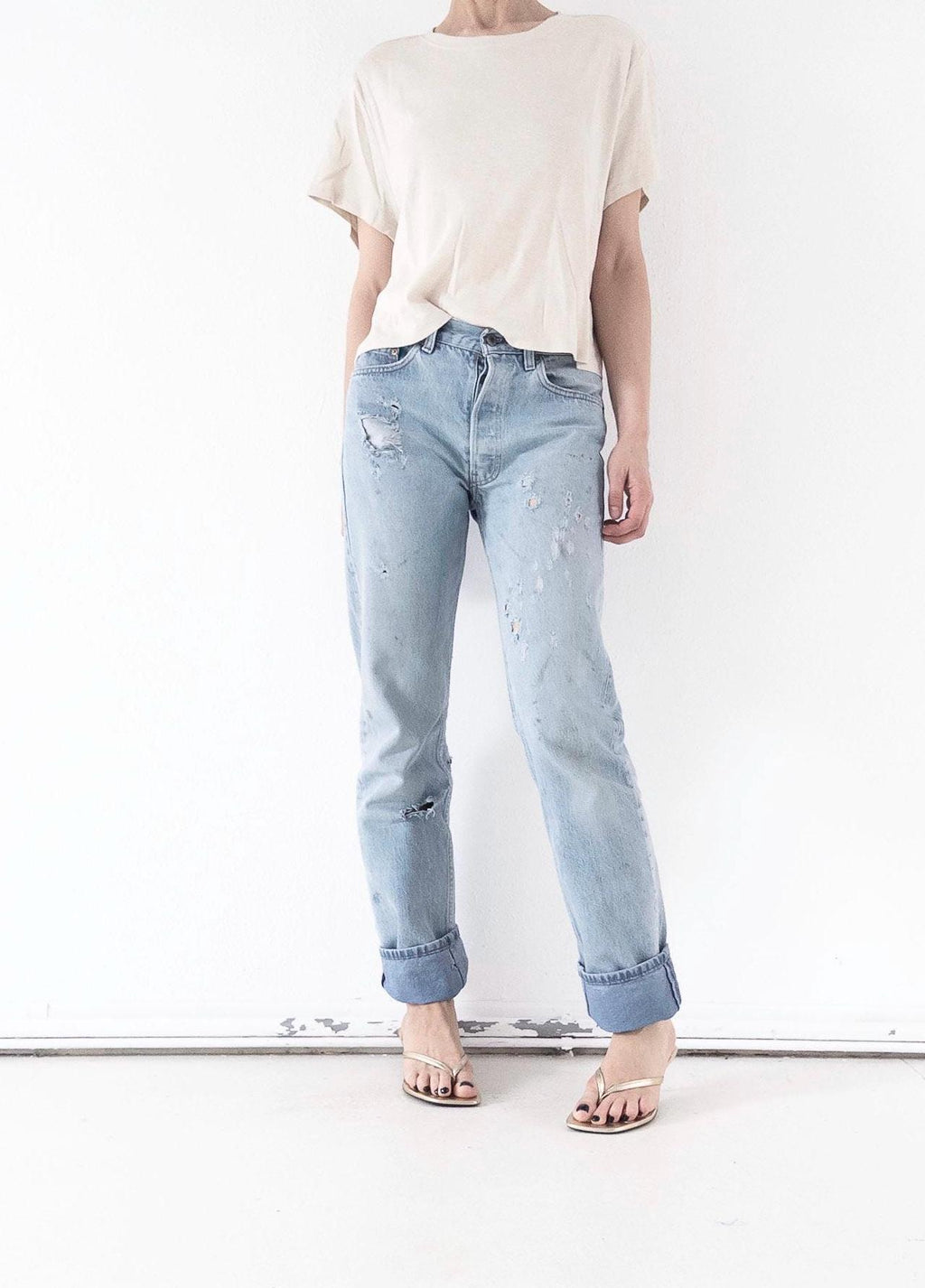 Vintage Levis 501 W28 L35 80s Denim Made in USA Distressed Faded Light Blue Jeans 1987