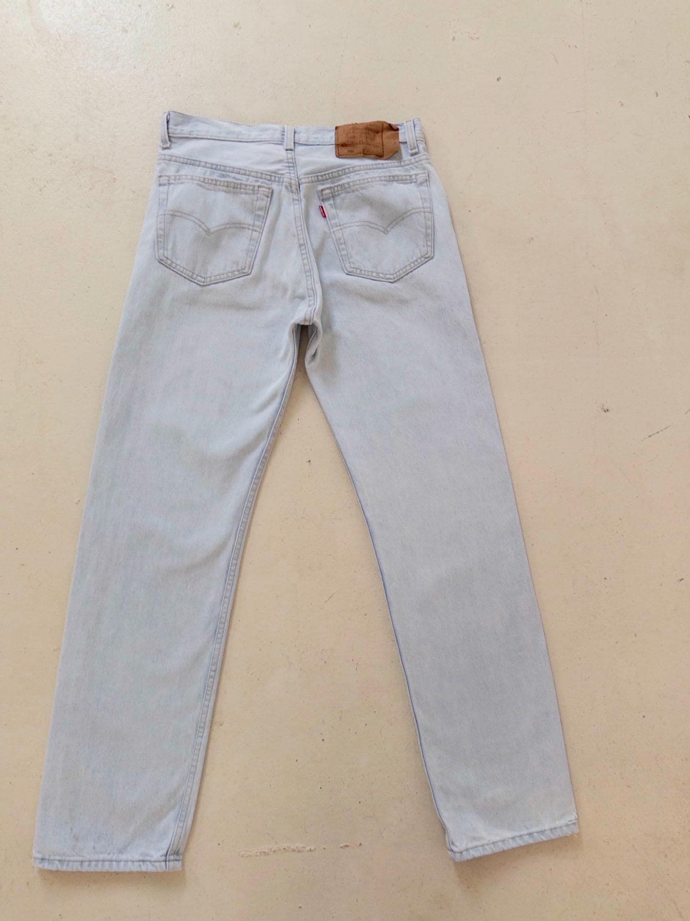 Levis 501 Jeans W28 L32 Made in USA 1994 Light Wash Iceblue Denim 90s Vintage