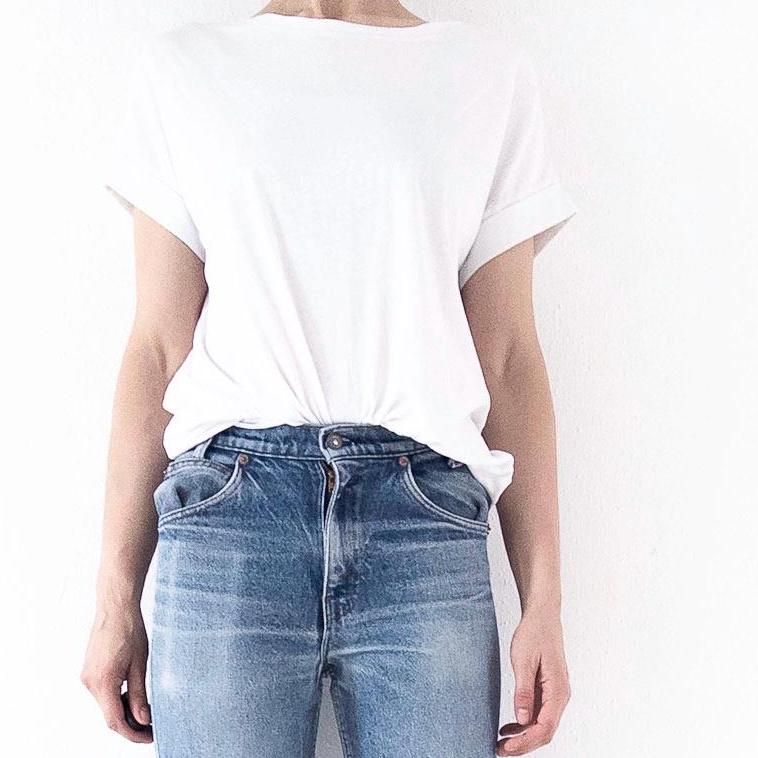High Waist Sitz der Vintage 80er Levis 718 Orange Tab mit natürlichen Whiskers Bewegungsfalten