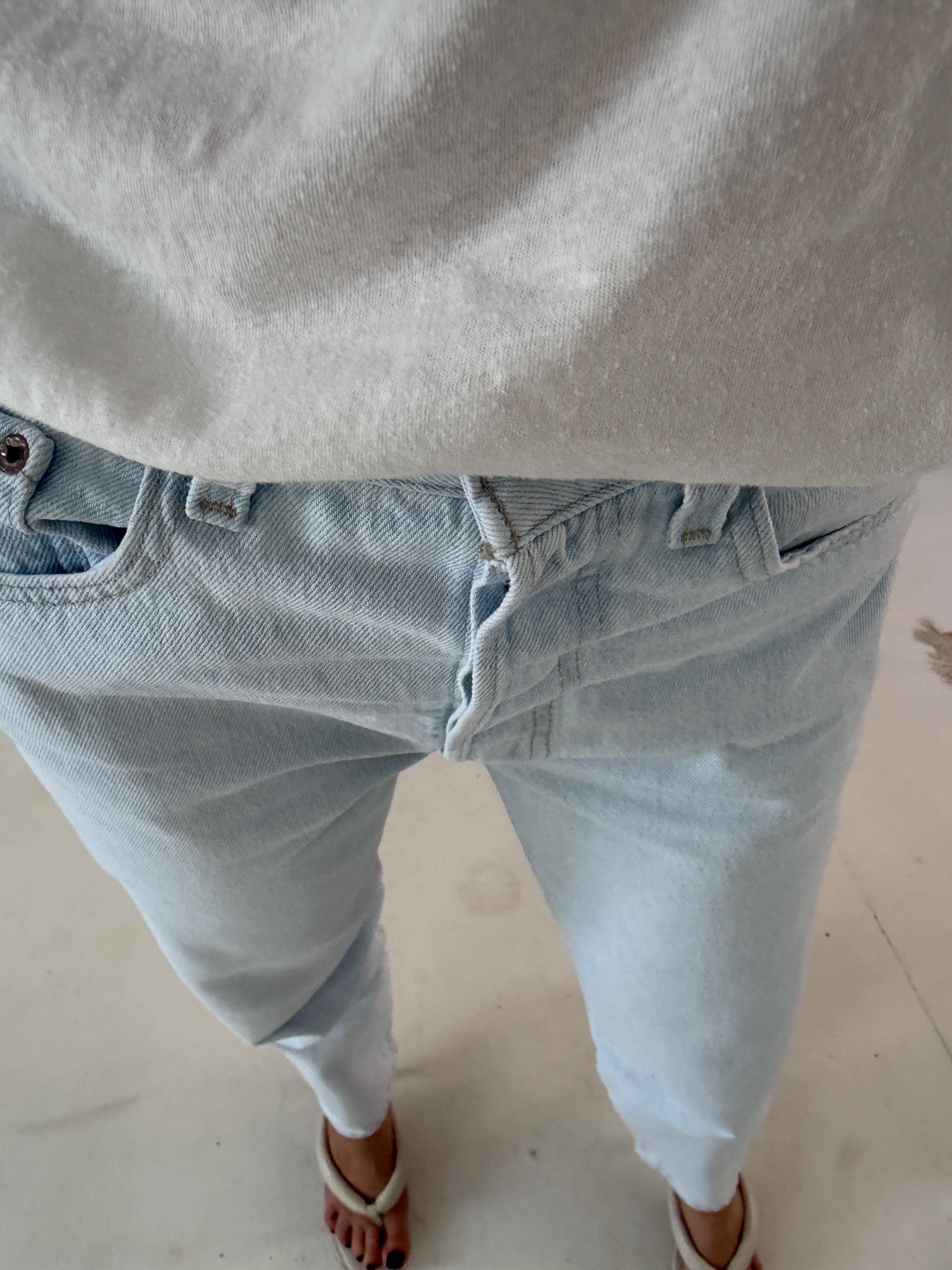 Levis 501 Jeans W28 L32 Made in USA 1994 Light Wash Iceblue Denim 90s Vintage