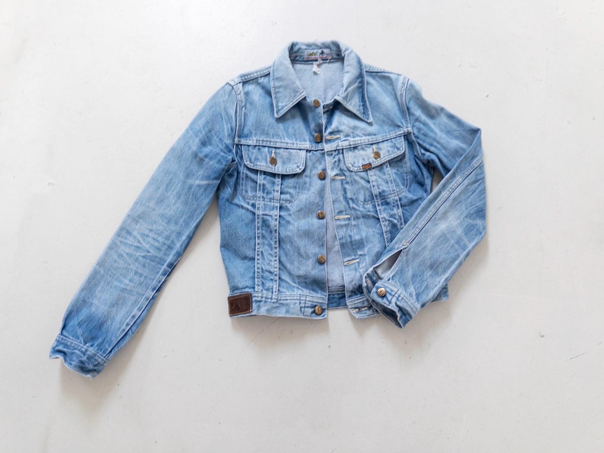Lois Jeansjacke 70s Vintage Faded Mid to Light Blue Trucker Jacket S Made in Spain