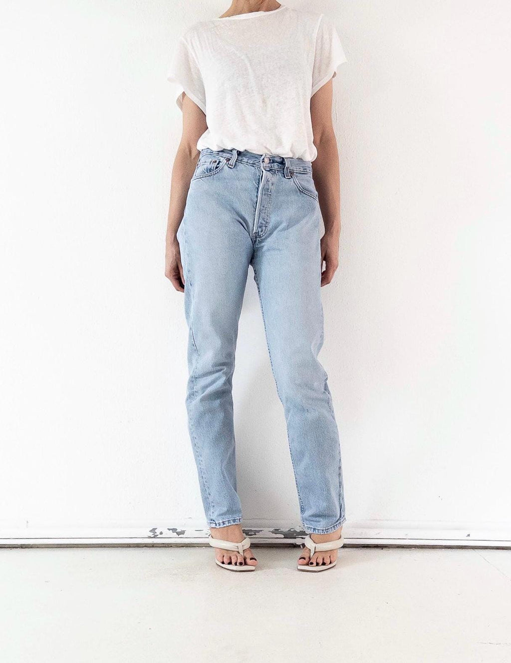 Levis 501 Jeans W28-29 L33 90s Vintage Made in USA Light Blue 501 Denim 1997