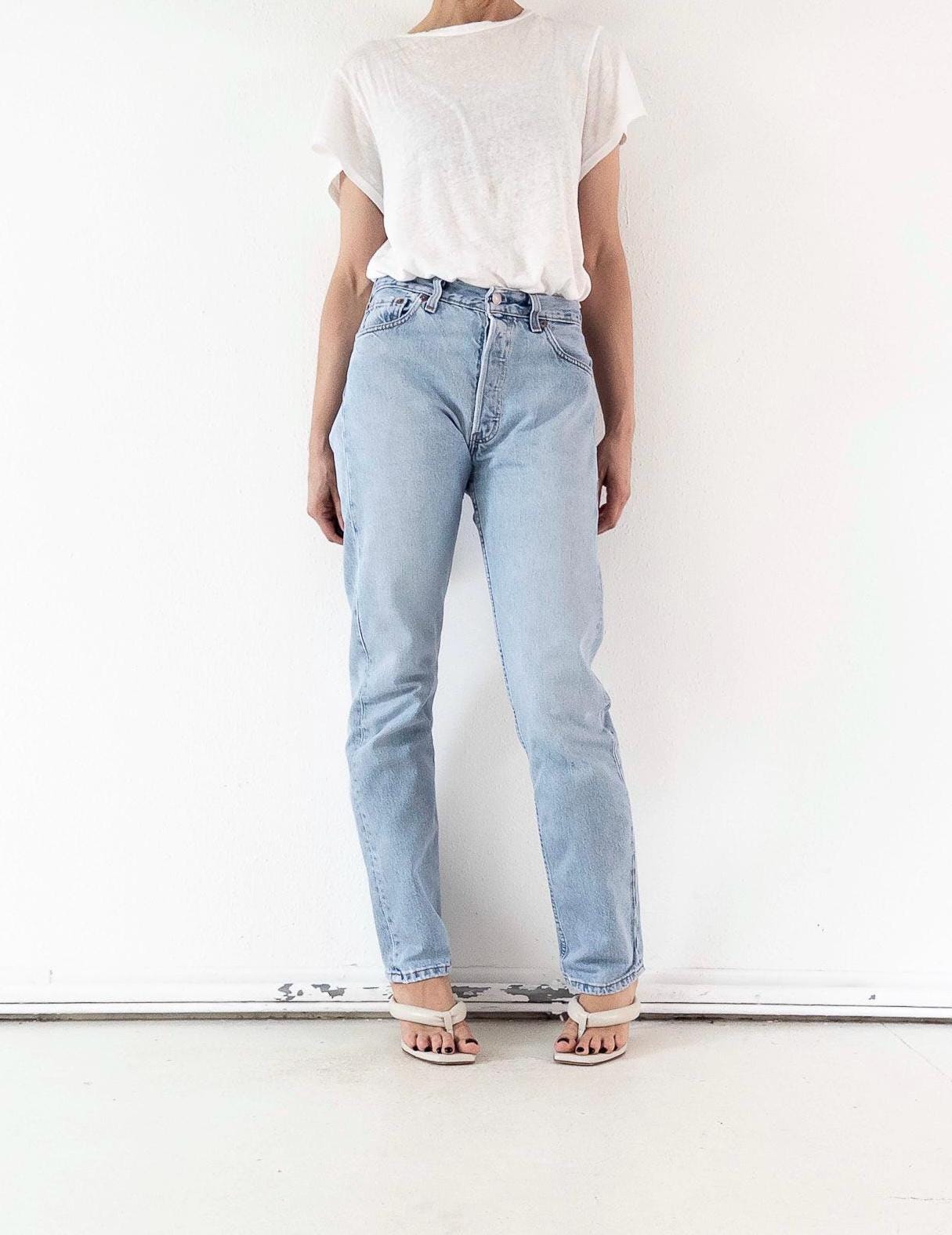Levis 501 Jeans W28-29 L33 90s Vintage Made in USA Light Blue 501 Denim 1997