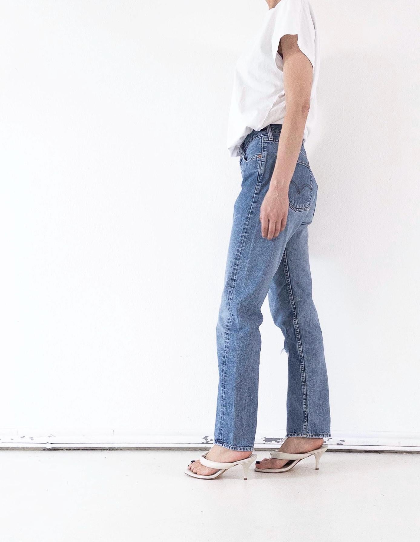 Levis 517 Jeans W26 90s Vintage Mid Blue Button Fly Distressed Denim 1994