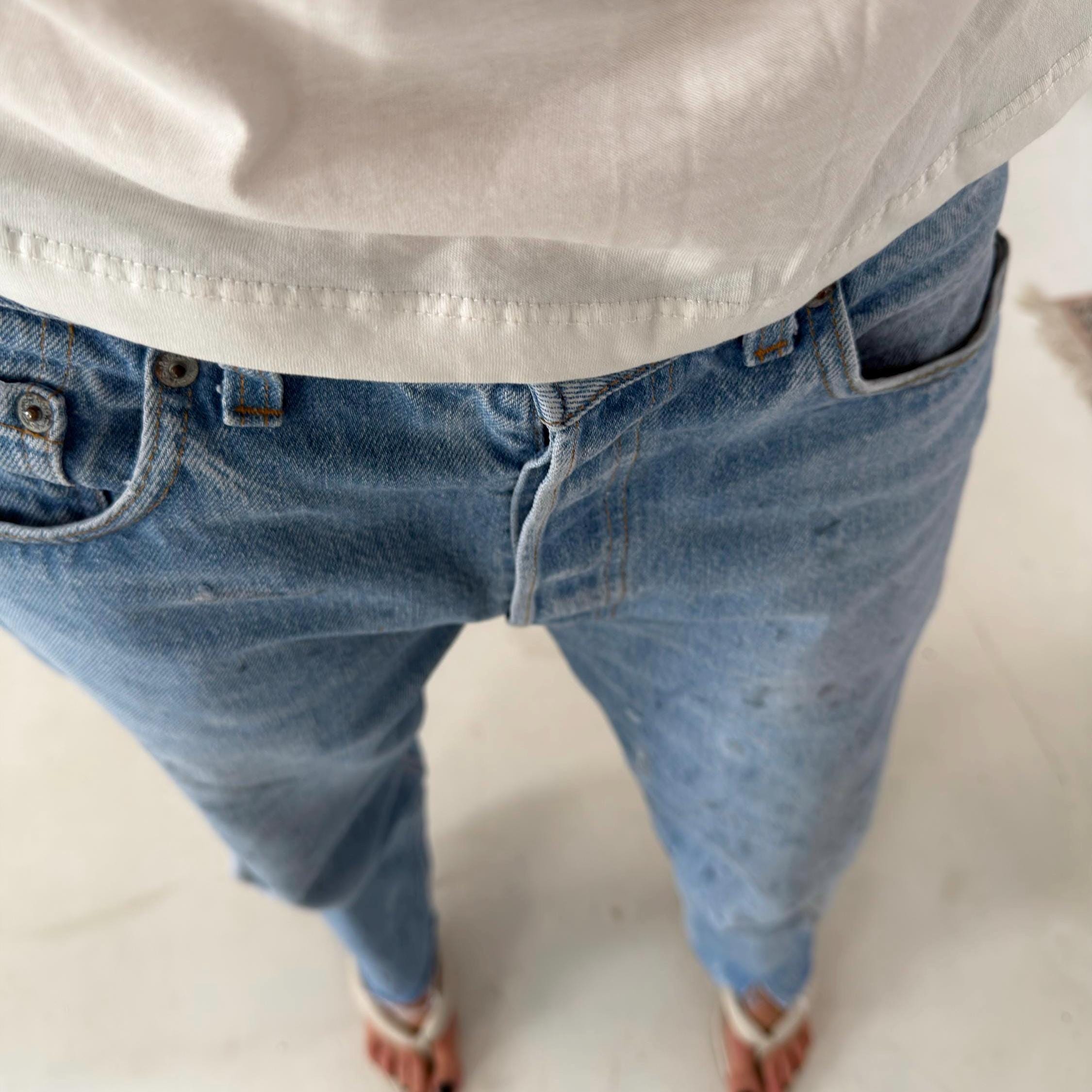 Levis 501 Jeans W31 W32 L32 80s Vintage Made in USA Paint Splattered Light Wash Denim 1986