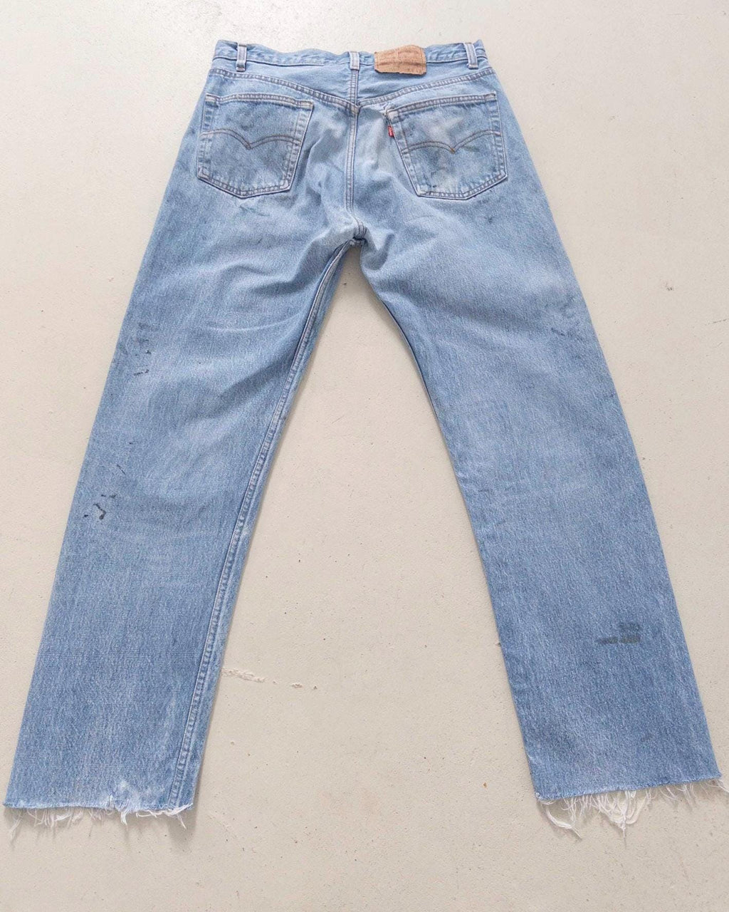 Levis 501 Jeans W31 W32 L32 80s Vintage Made in USA Paint Splattered Light Wash Denim 1986