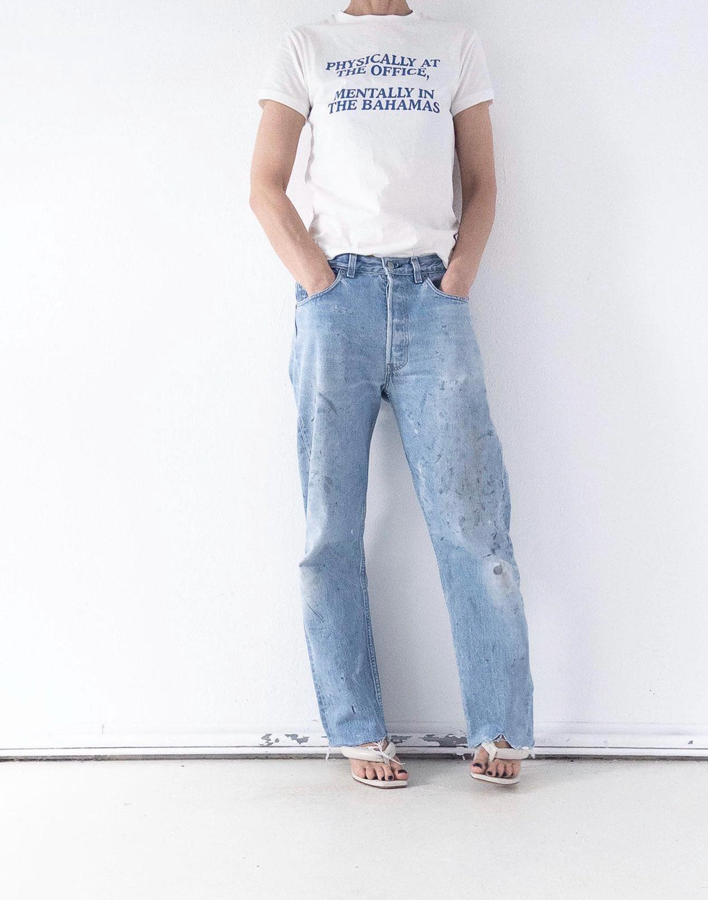 Levis 501 Jeans W31 W32 L32 80s Vintage Made in USA Paint Splattered Light Wash Denim 1986