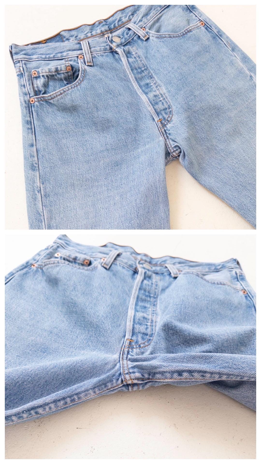 Levis 501 Jeans W30/31 L36 1995 Mid Blue Boyfriend Denim Made in USA 90s Vintage