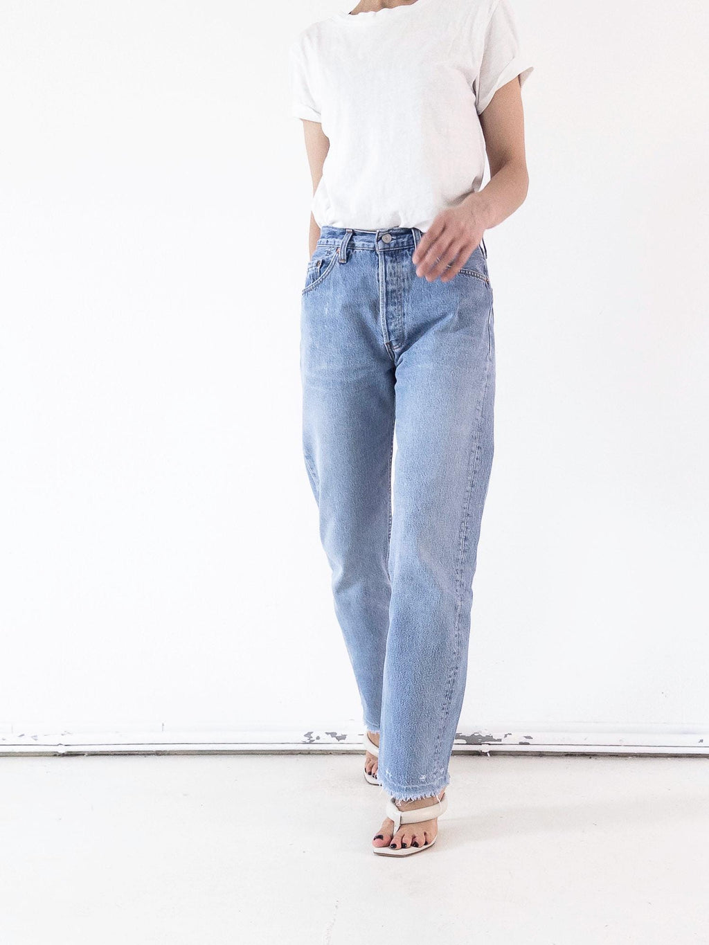 Levis 501 Jeans W28 L33 90s Vintage Made in UK Light Blue Denim 1994