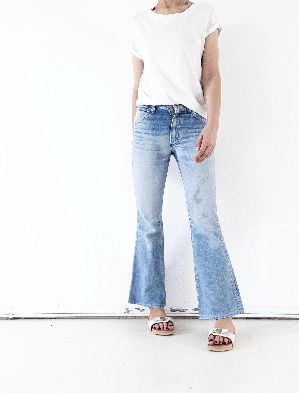 70s Vintage Wrangler Schlaghose W24 L31 Made in USA Faded Light Blue Denim