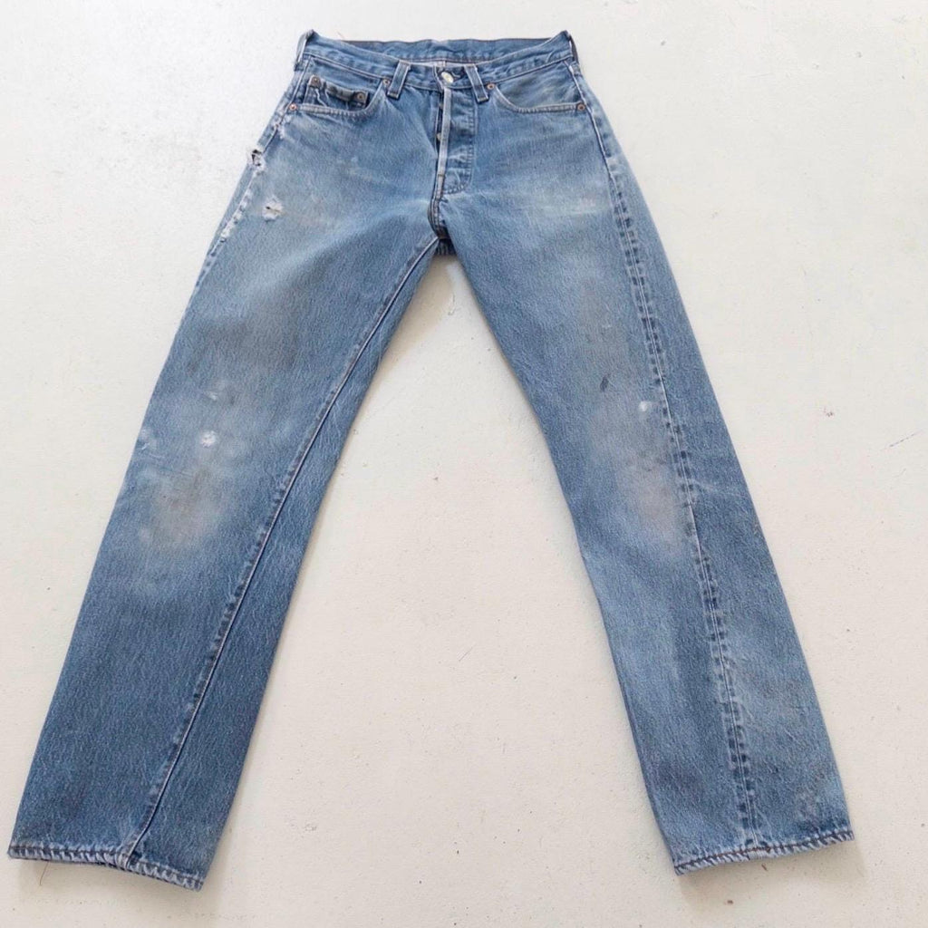 Levis 501 Selvedge Redline Jeans W25 L30 80s Vintage Made in USA Distressed Mid Blue Denim 1982