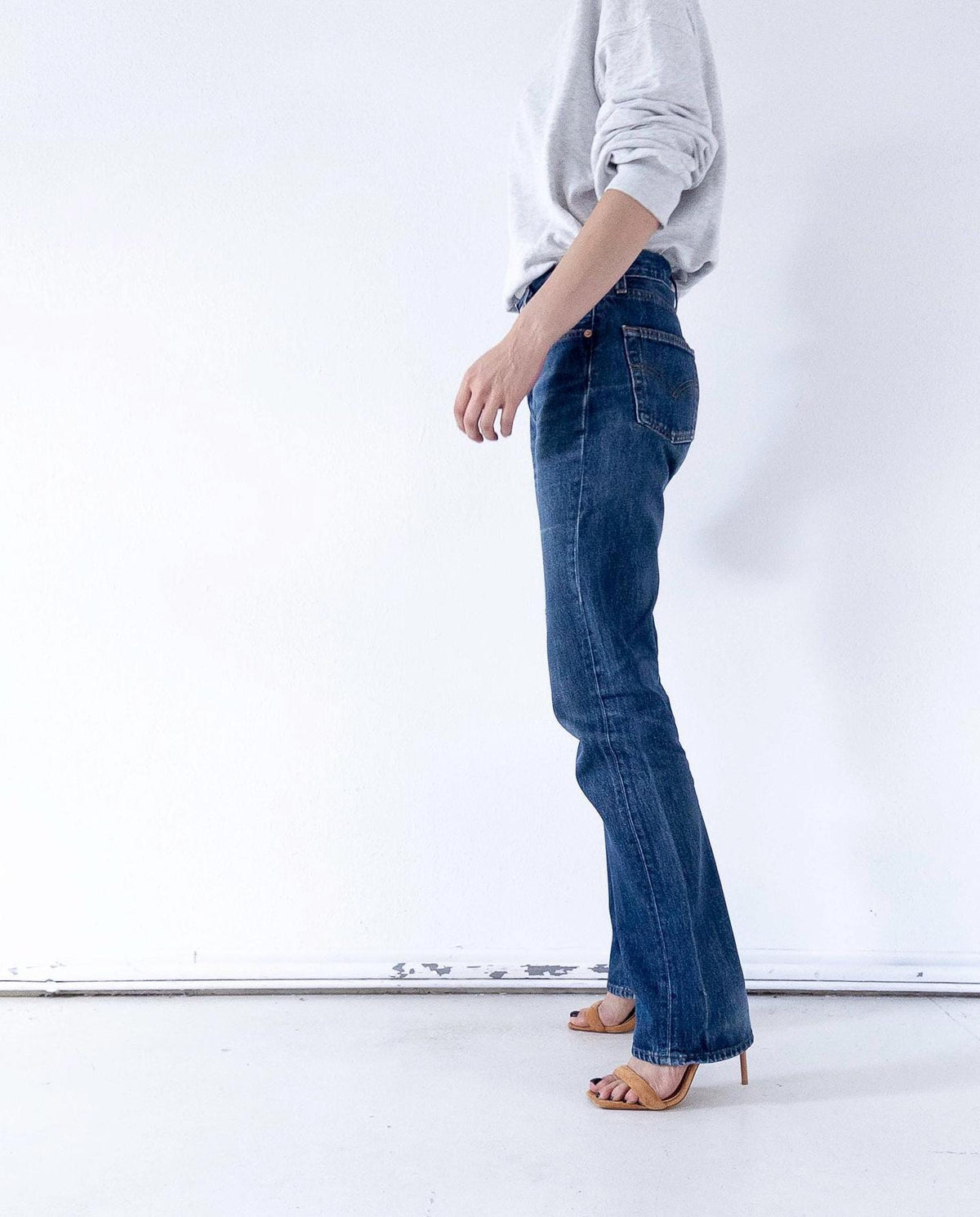 Levis 501 Jeans W28 Dark Blue Faded 90s Vintage Denim Made in Poland