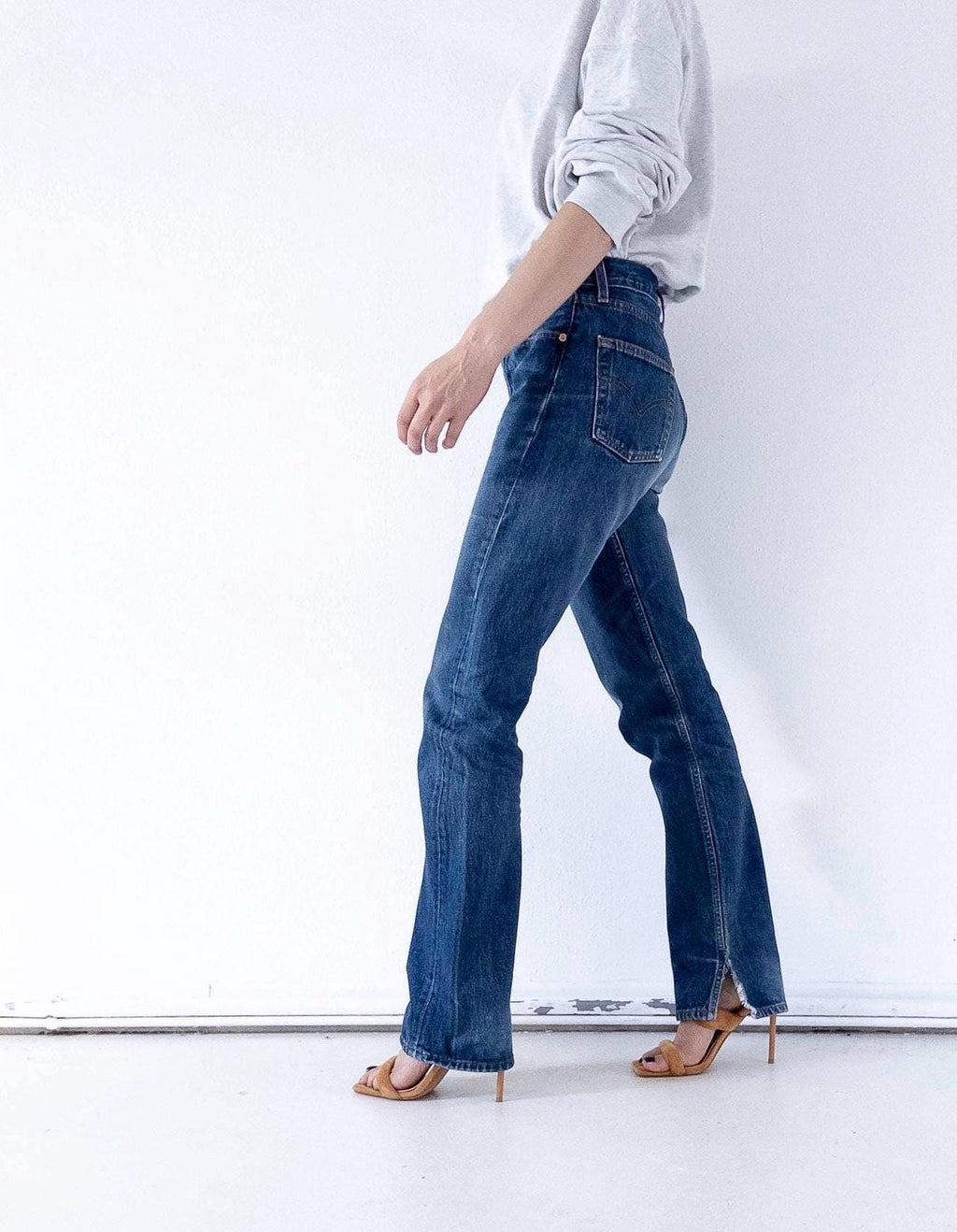 Levis 501 Jeans W28 Dark Blue Faded 90s Vintage Denim Made in Poland