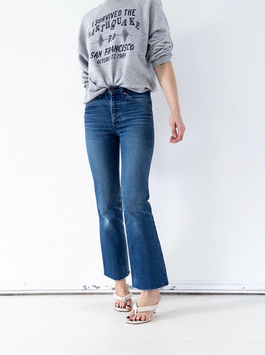 Levis 632 Flared Jeans W24 W25 L30 Made in USA 70s Vintage Faded Dark Blue Bellbottoms