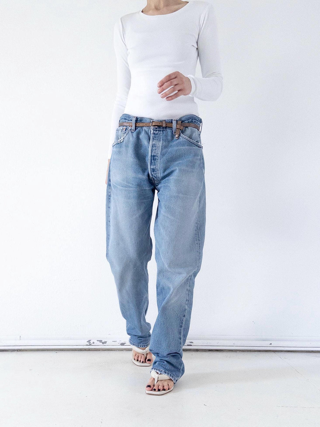 Levis 501 Jeans W34 L34 Light Blue Faded Boyfriend Worn‑In 90s Vintage Button Fly Denim